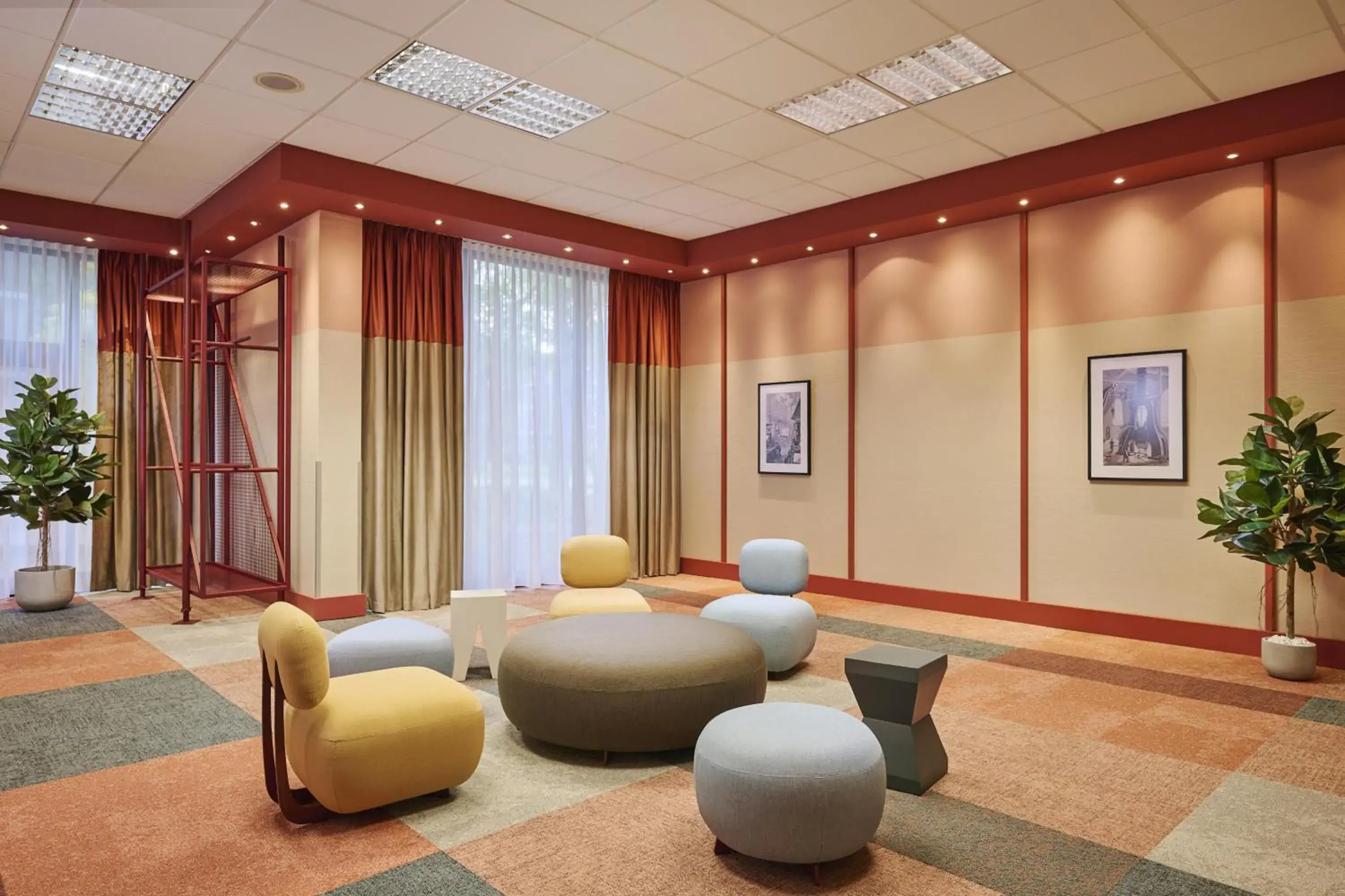 Business facilities in NH Oberhausen Business facilities in NH Oberhausen