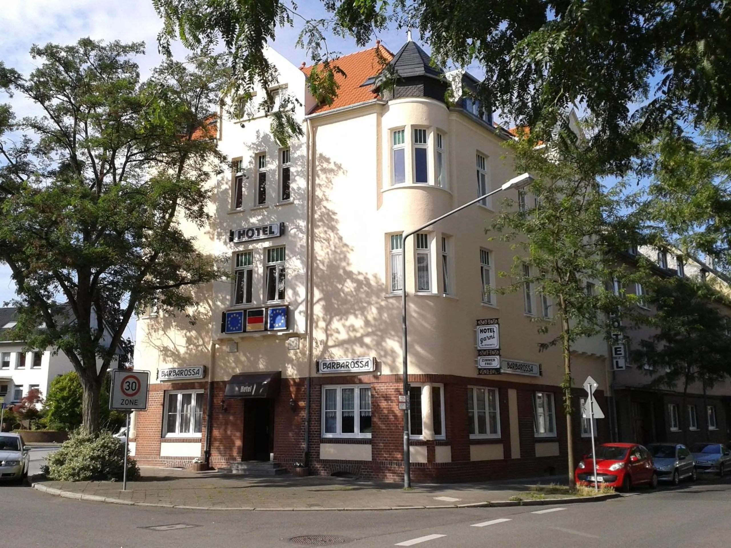 Property building in guestified BARBAROSSA Hotel