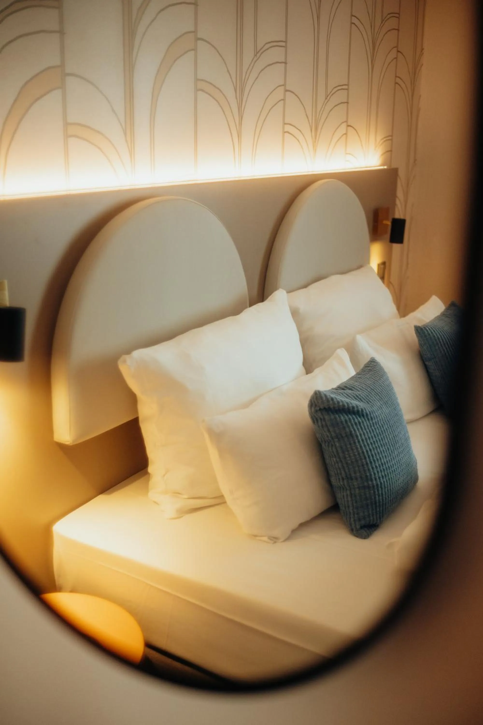 Bed in guestified BARBAROSSA Hotel