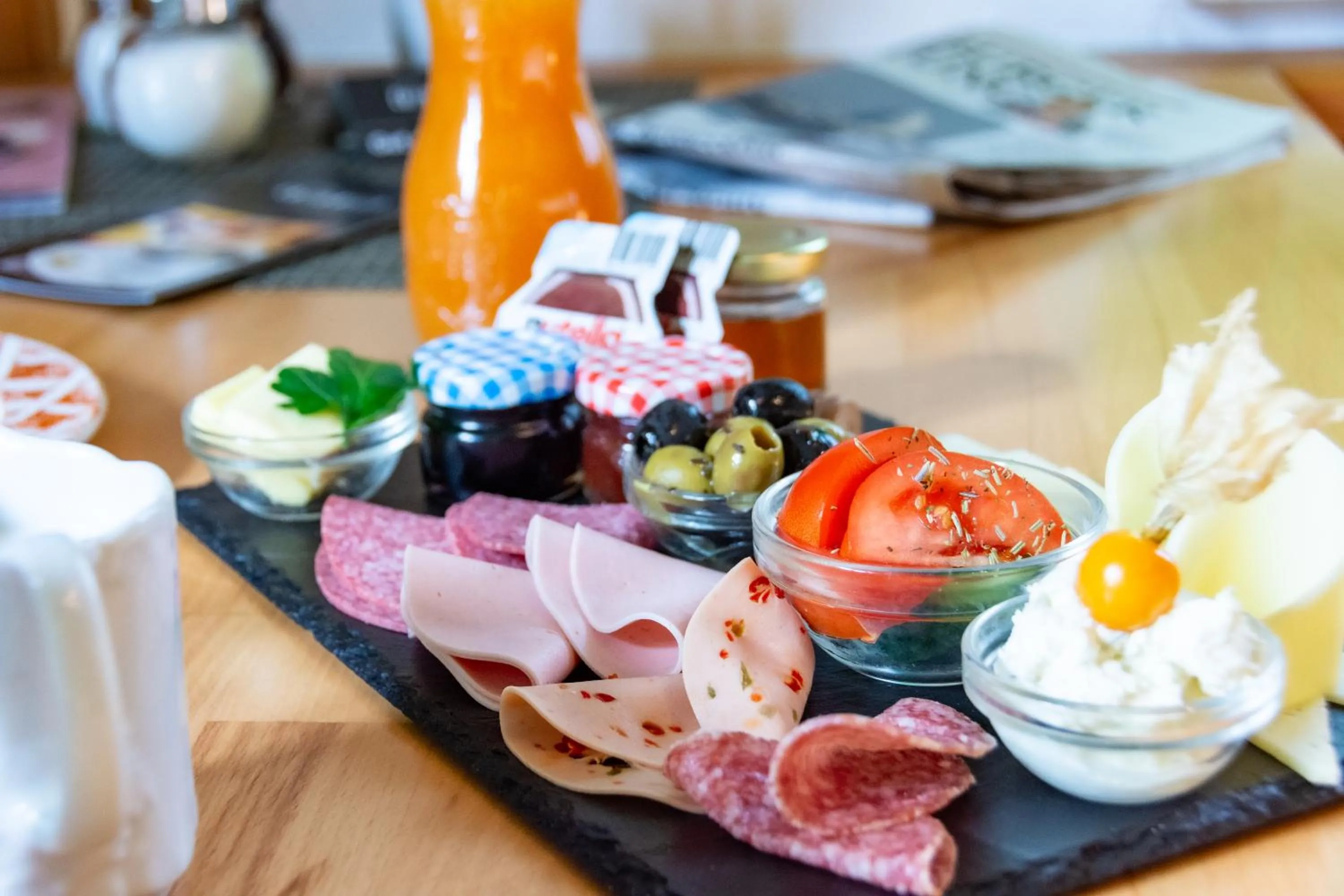 Breakfast in Hotel-Cocco-Bello in der Villa Foret