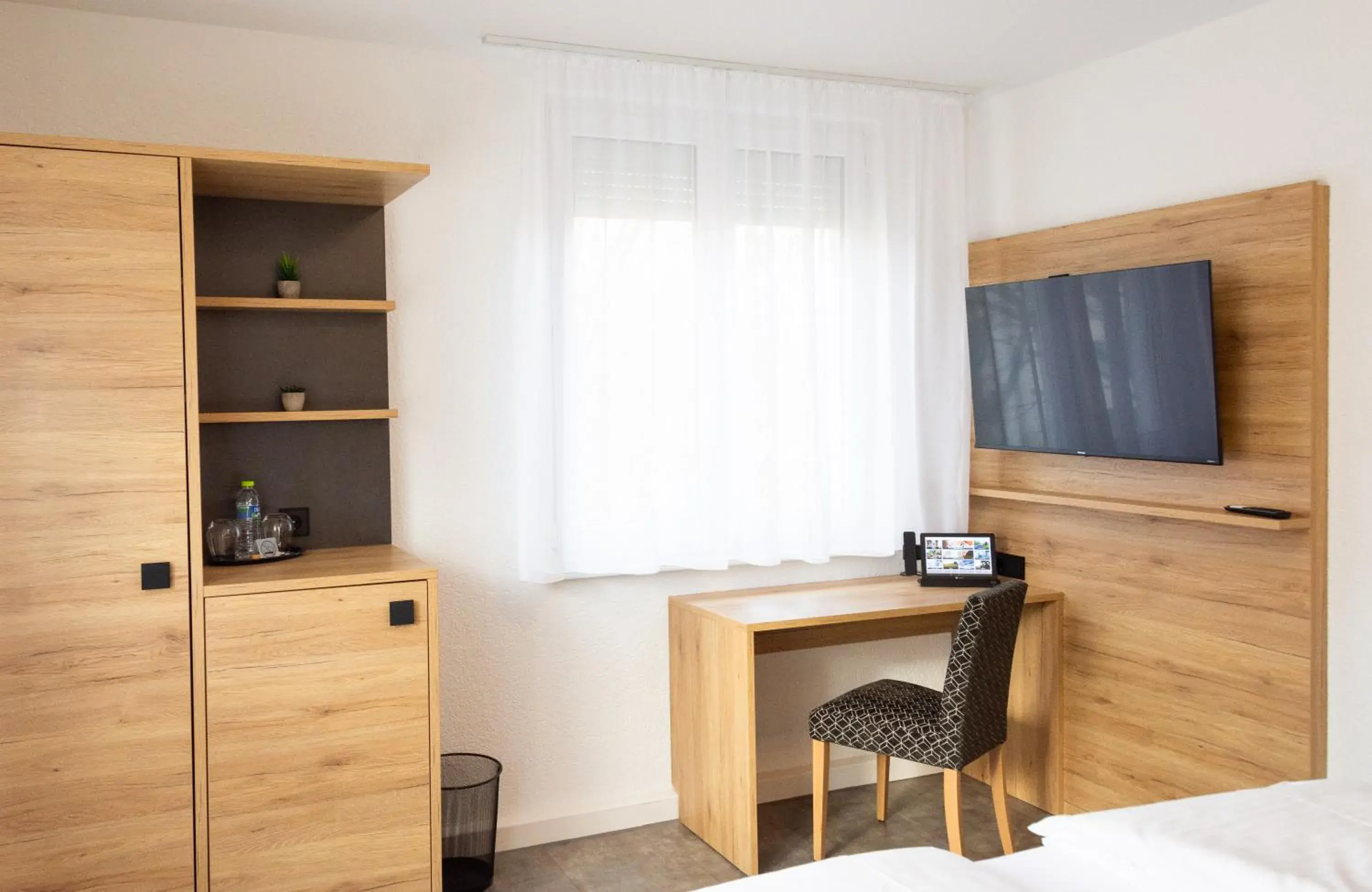 Deluxe Double Room with Shower in Hotel-Cocco-Bello in der Villa Foret Deluxe Double Room with Shower in Hotel-Cocco-Bello in der Villa Foret