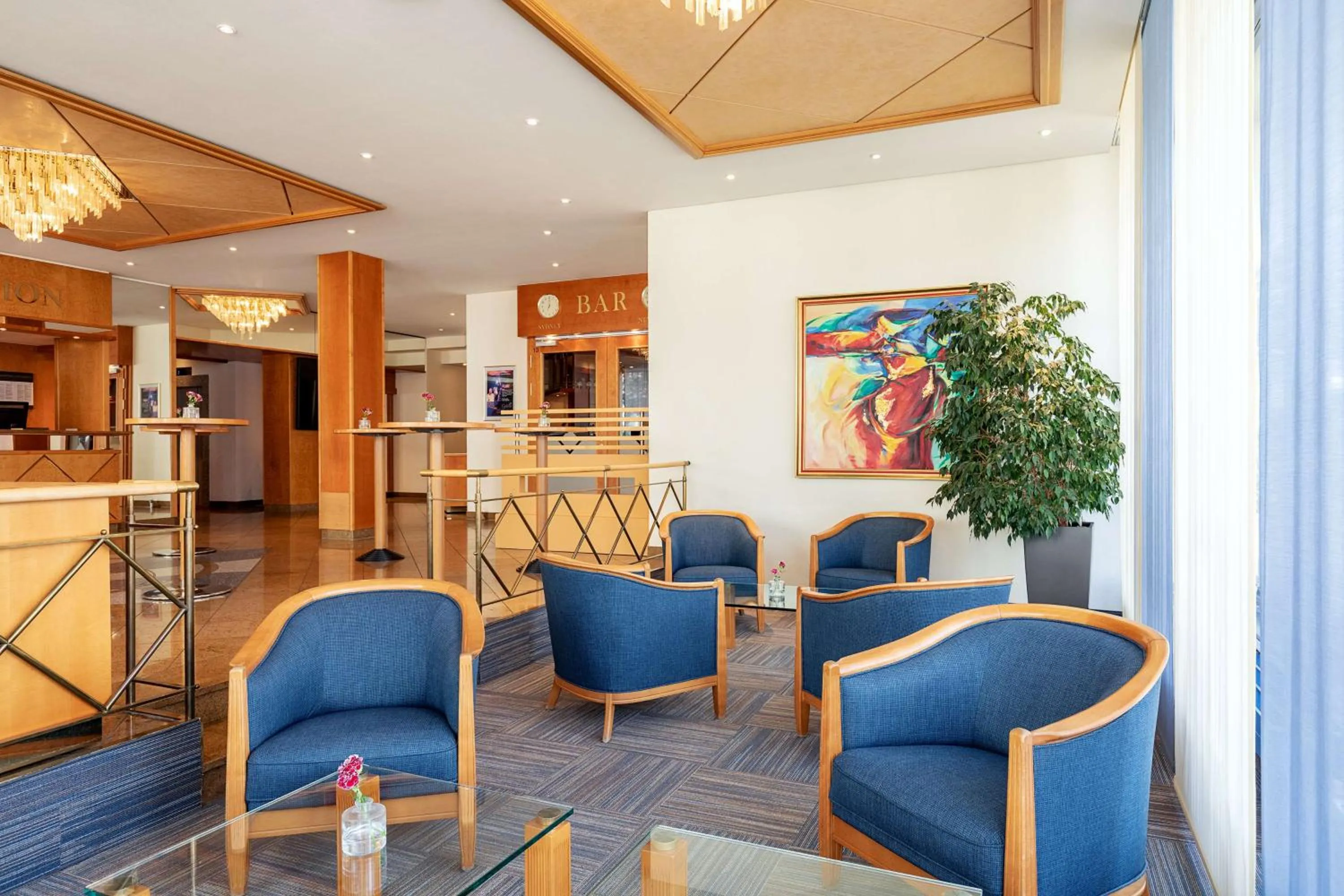 Lobby or reception in NH Ingolstadt
