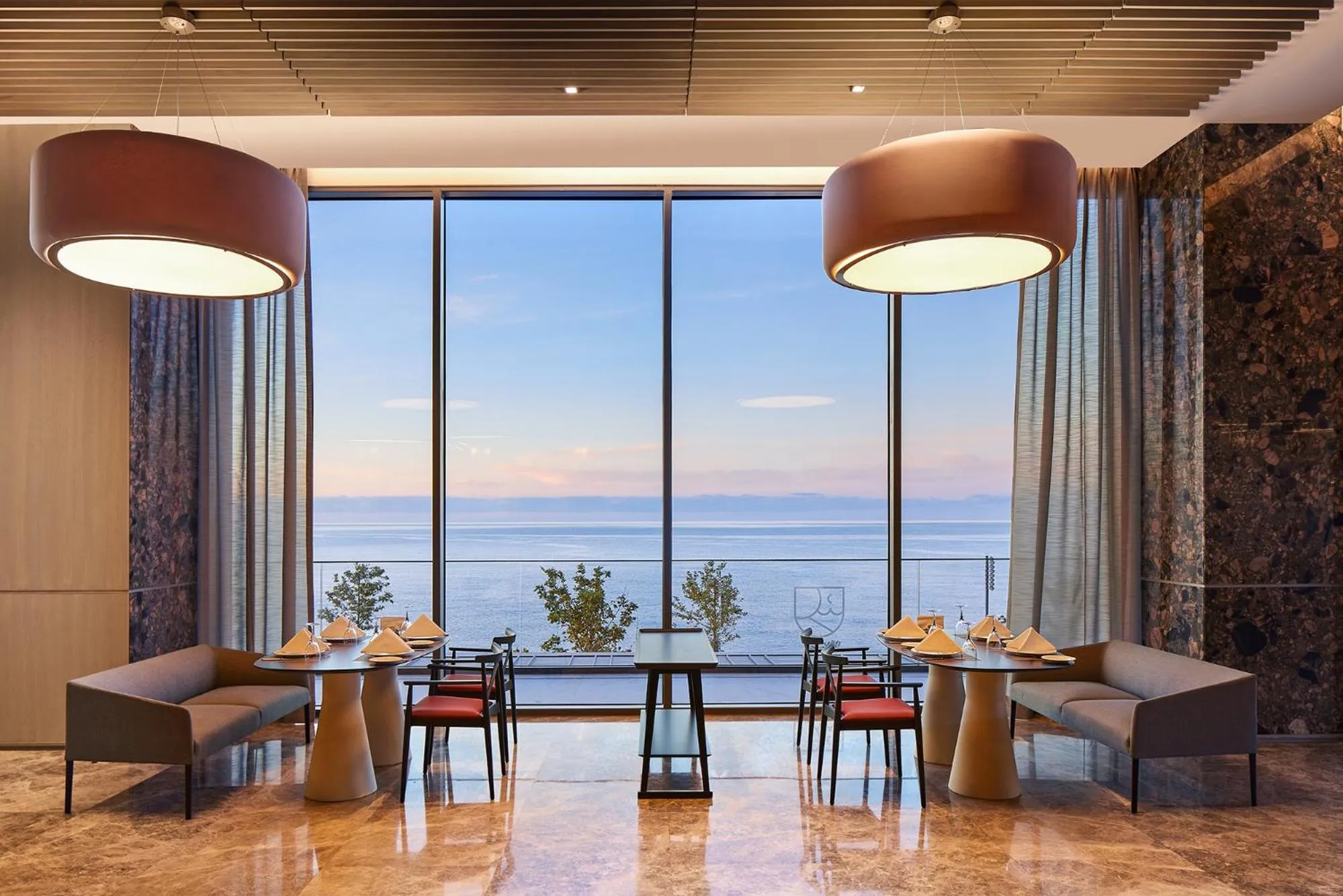 Restaurant/places to eat in Ricosta Hotel