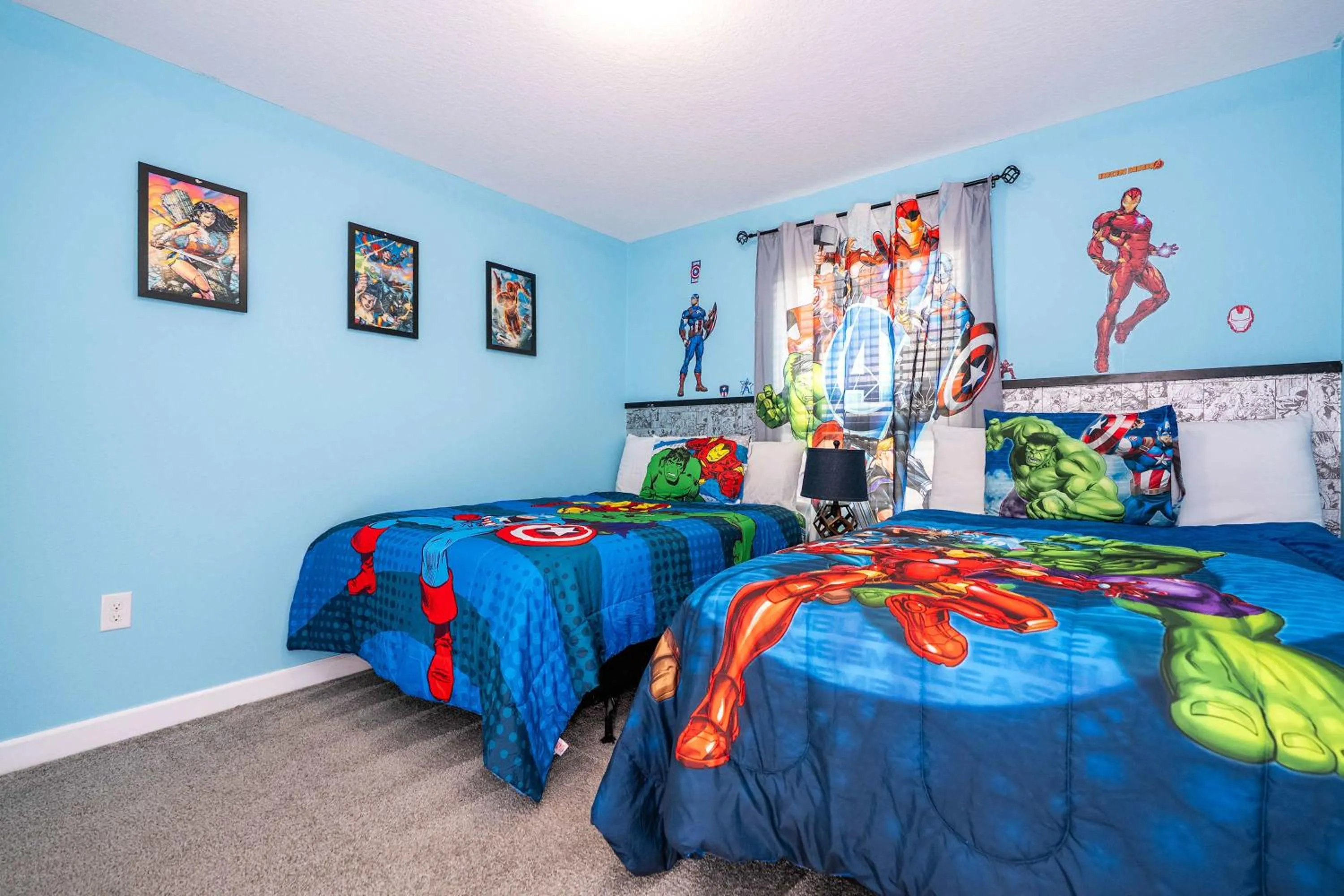 Bed in Gorgeous Four Bd w/ Pool close to Disney 5035