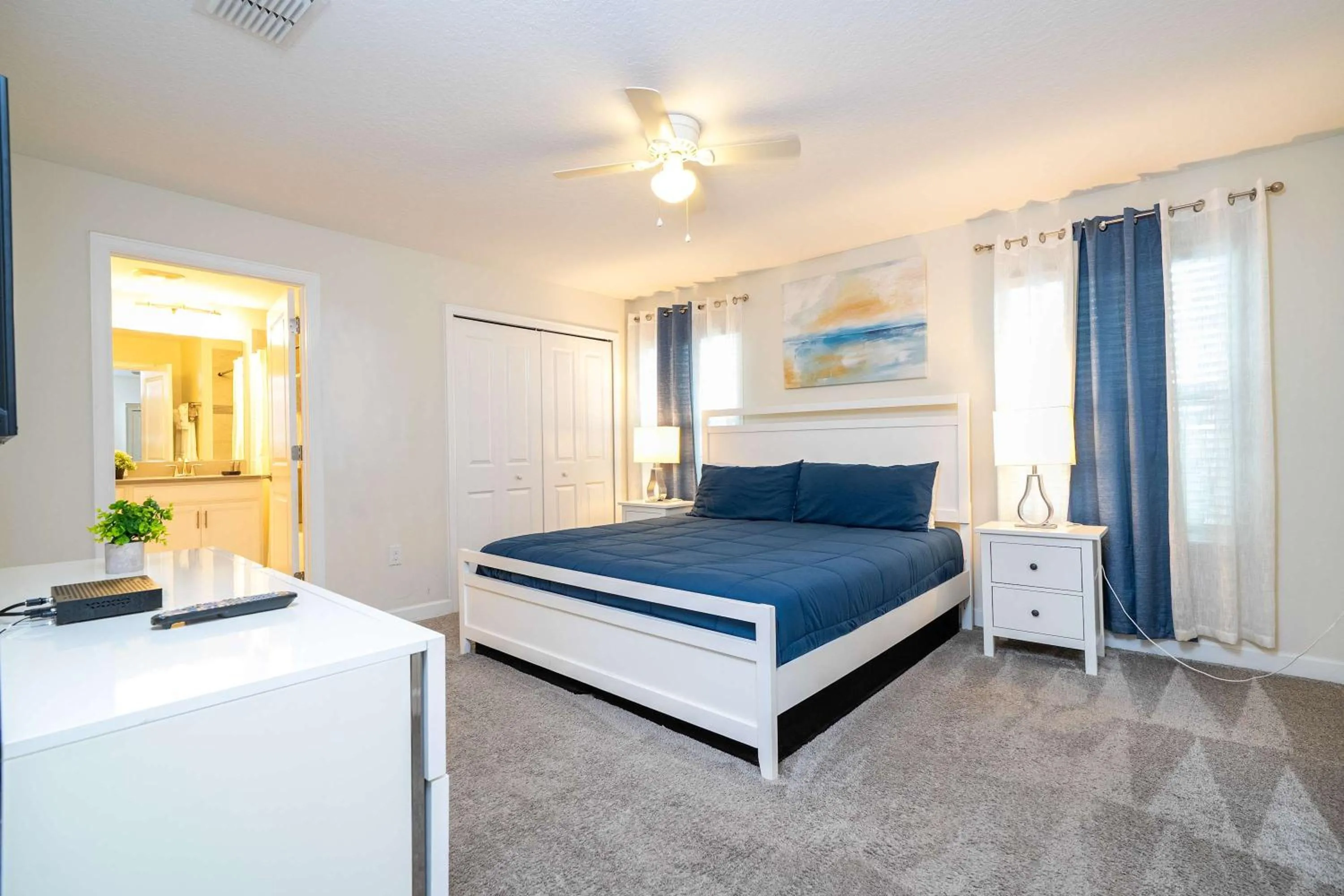 Bed in Gorgeous Four Bd w/ Pool close to Disney 5035