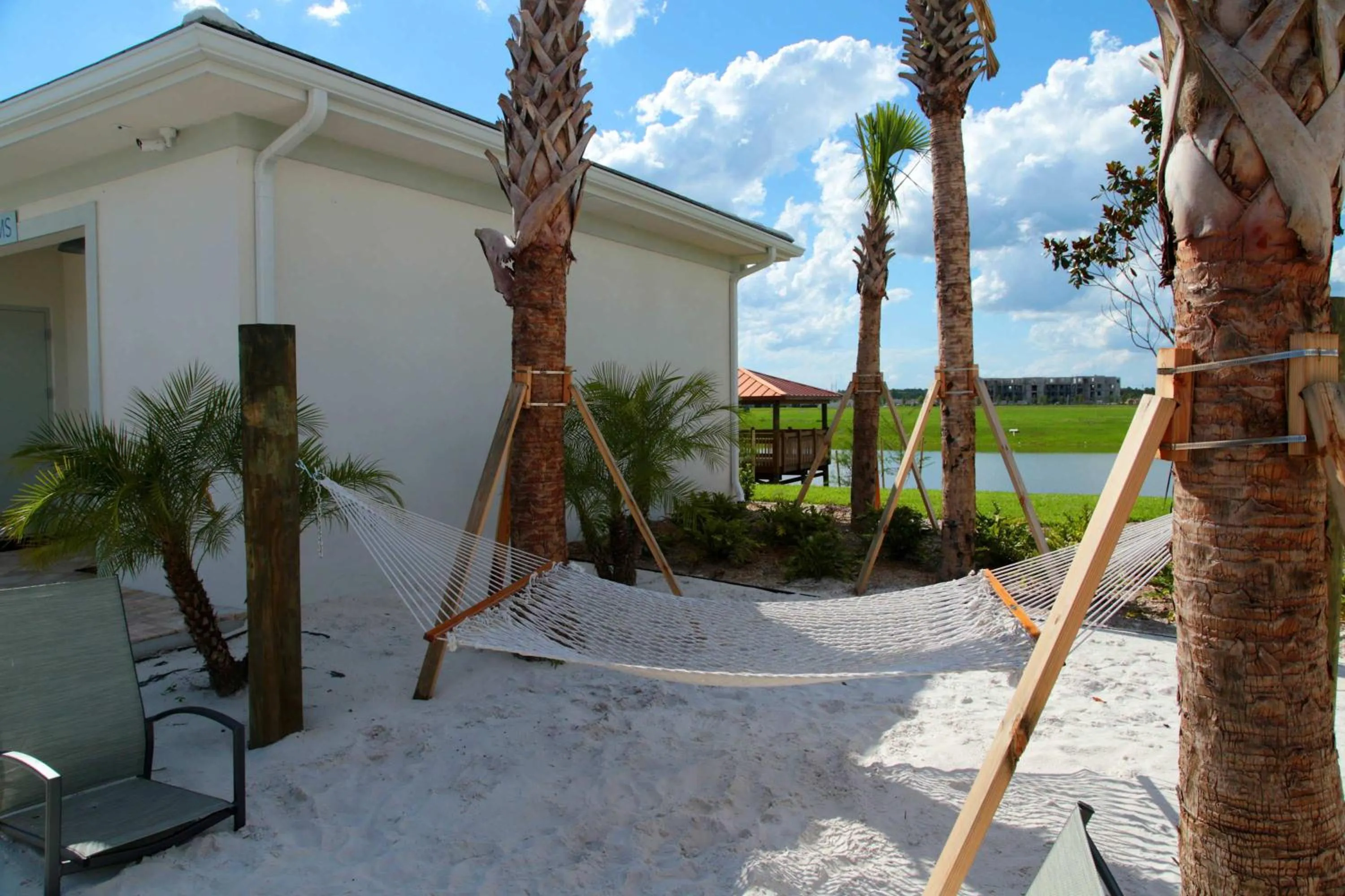 Gorgeous Four Bd w/ Pool close to Disney 5035