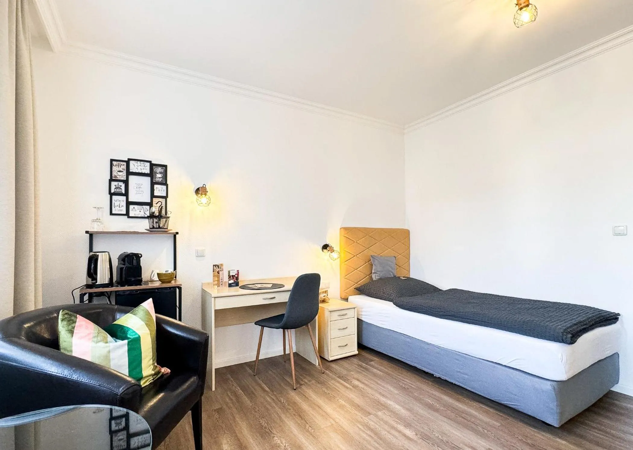 Photo of the whole room, Bed in AhrPart Hotel Central