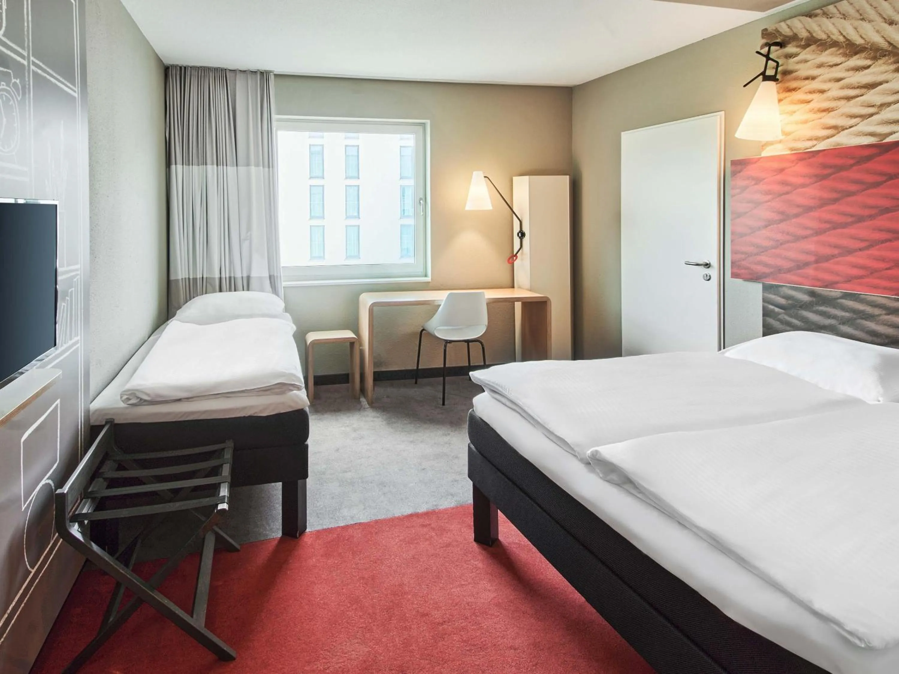 Photo of the whole room, Bed in B&B Hotel Frankfurt-Messe