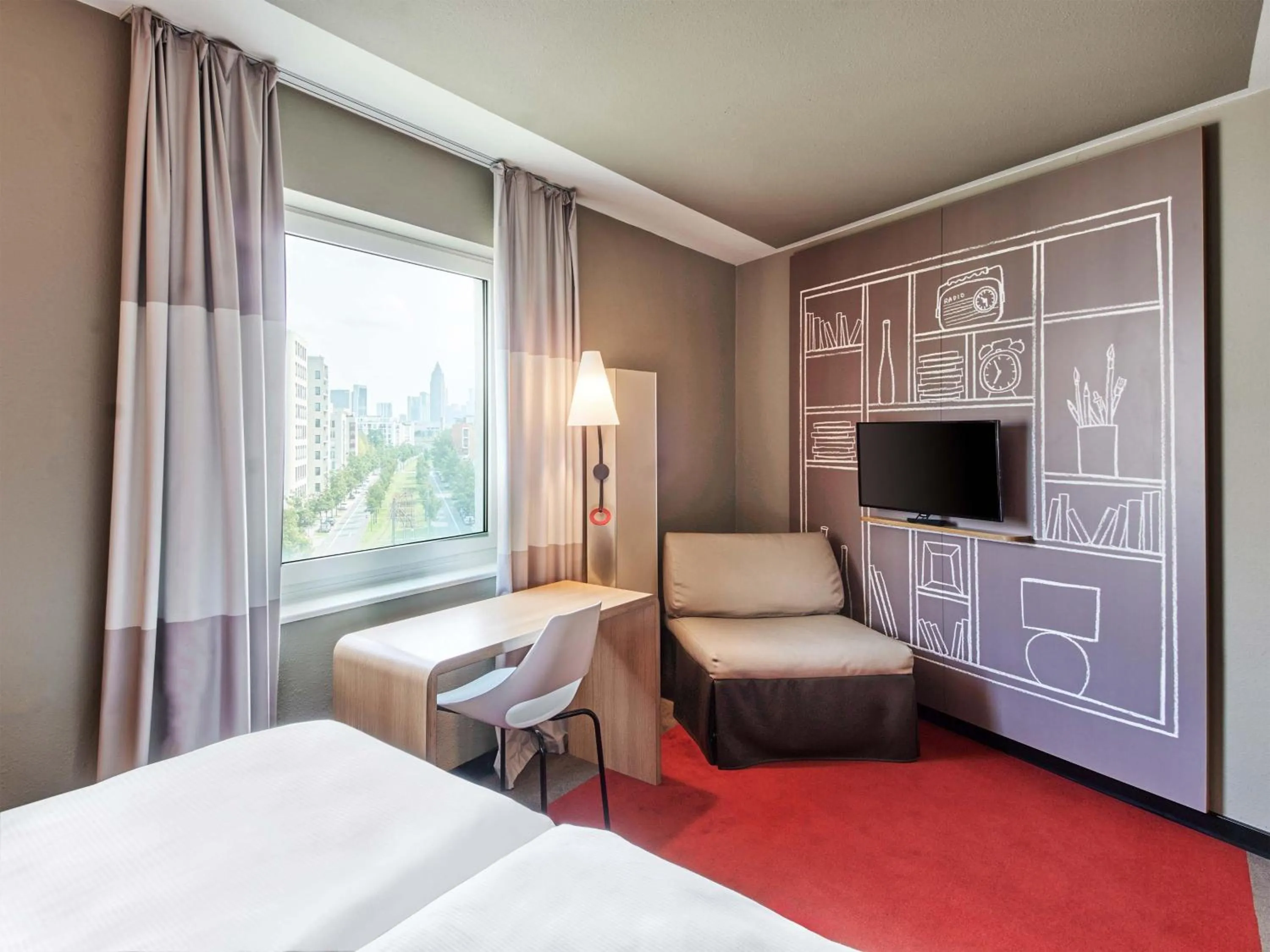 Photo of the whole room, Bed in B&B Hotel Frankfurt-Messe