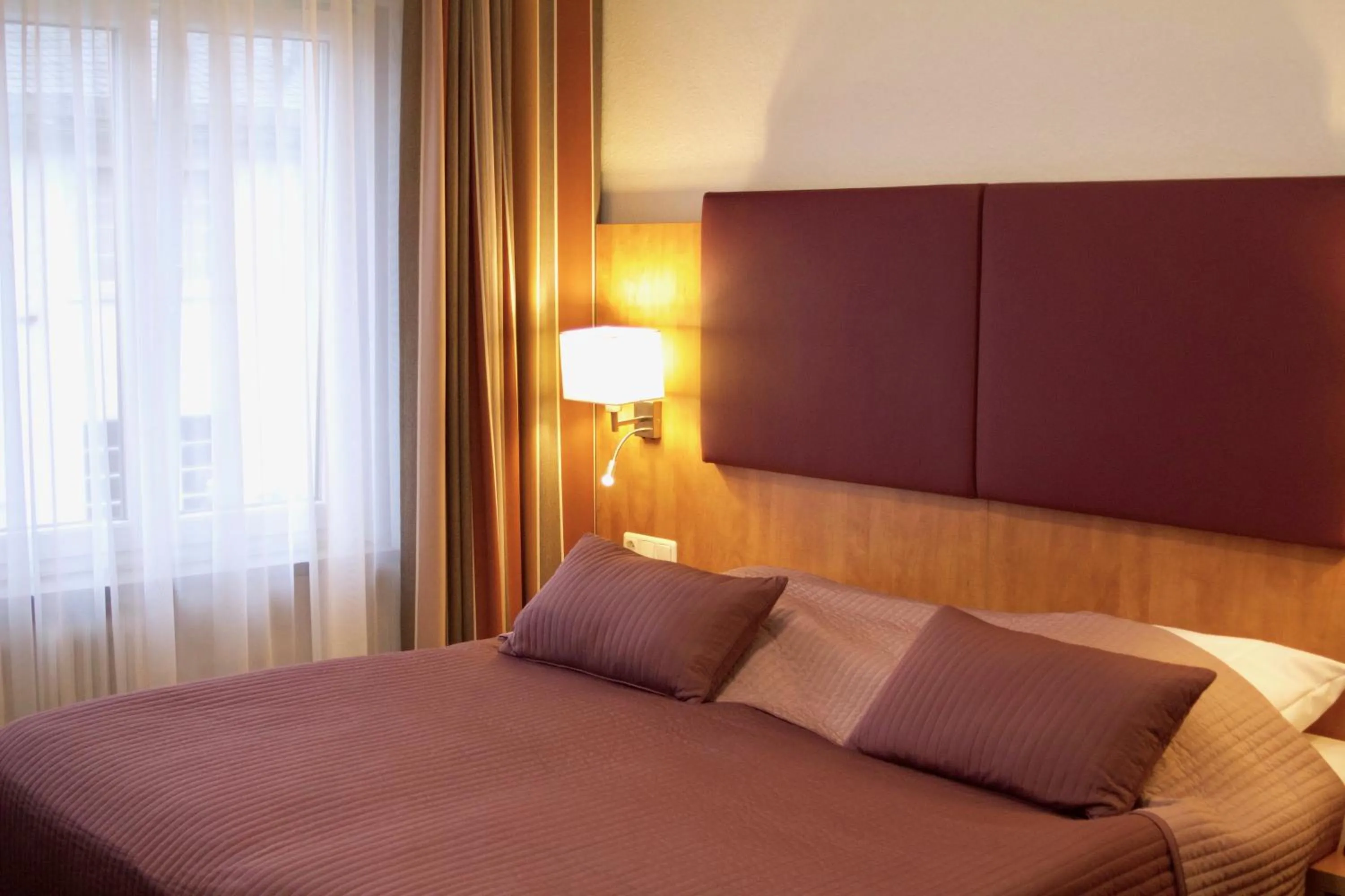 Bed in Hotel Niederrad