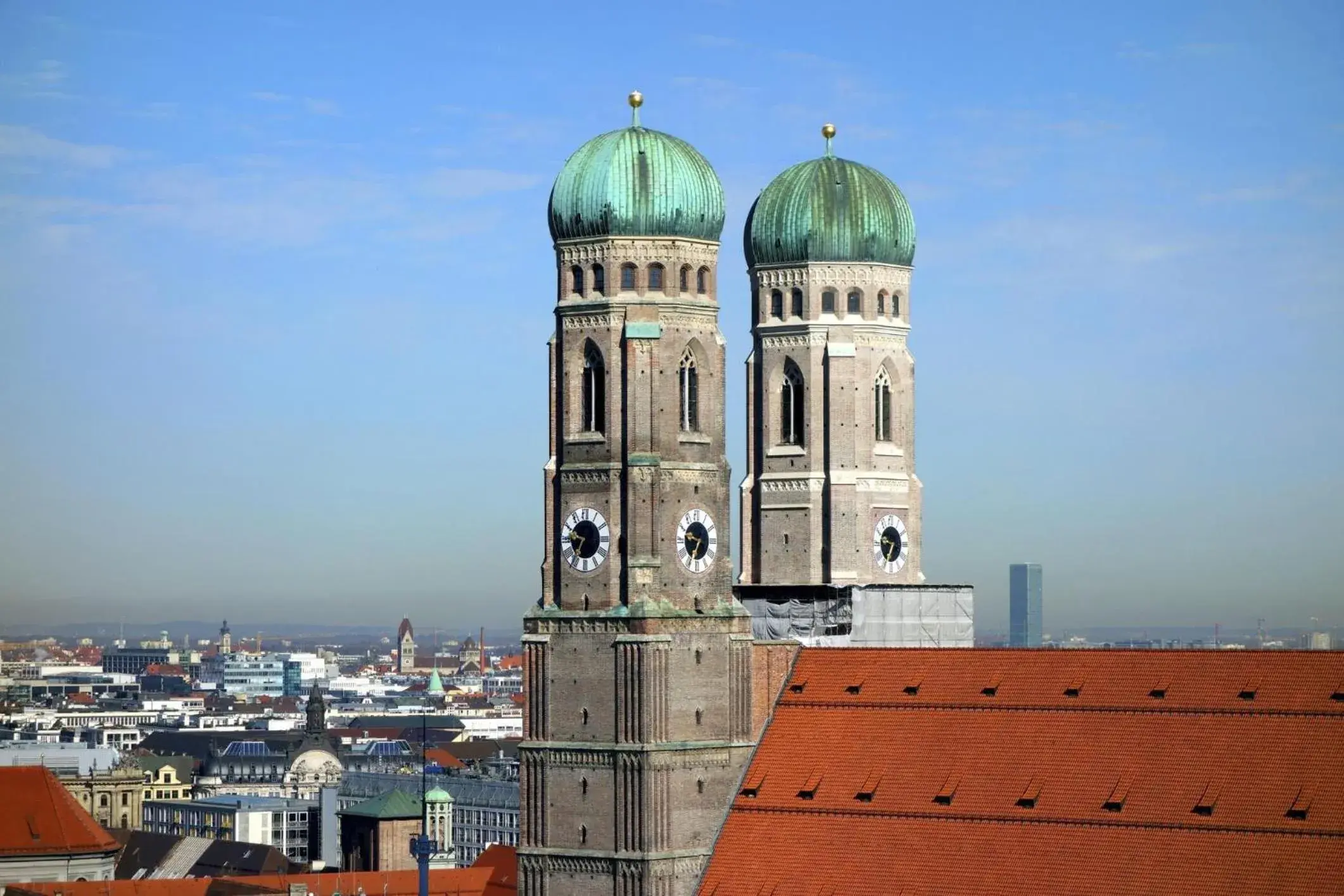 Property building in NH München Messe Property building in NH München Messe