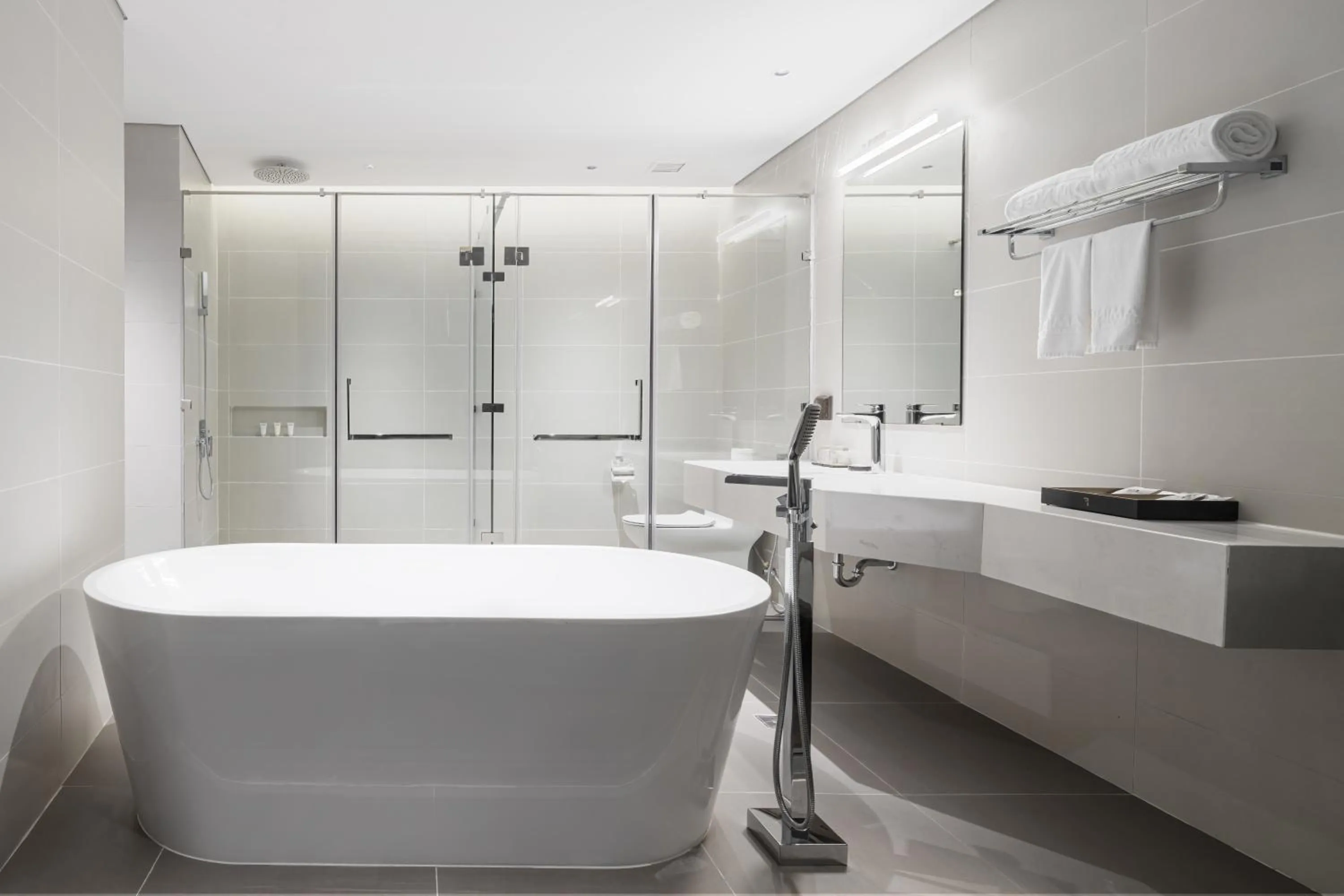 Bathroom in Flamingo Cát Bà Resort Managed by Flamingo Hotels & Resorts