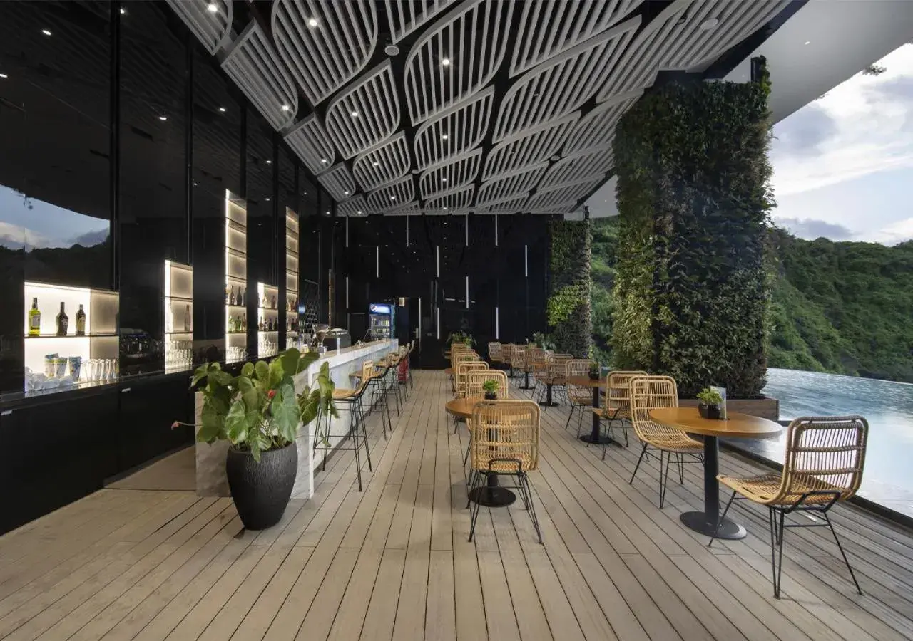 Swimming pool in Flamingo Resort Cat Ba Swimming pool in Flamingo Resort Cat Ba