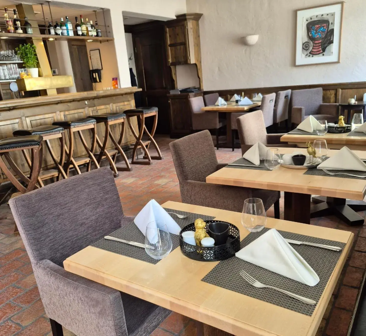 Restaurant/places to eat in Hotel Klösterle Nördlingen - in Kürze elaya hotel kloesterle noerdlingen Restaurant/places to eat in Hotel Klösterle Nördlingen - in Kürze elaya hotel kloesterle noerdlingen