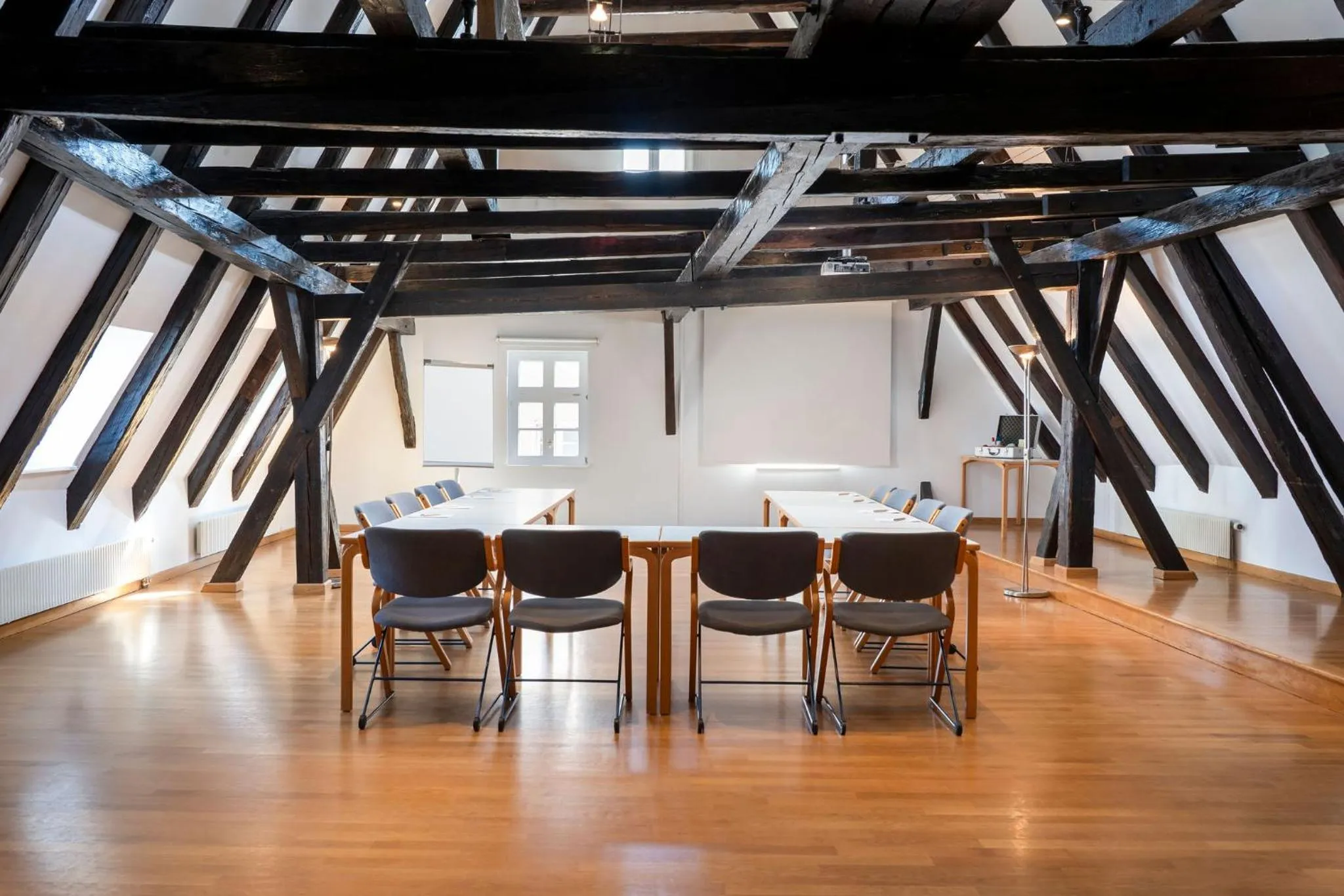 Meeting/conference room in Hotel Klösterle Nördlingen - in Kürze elaya hotel kloesterle noerdlingen