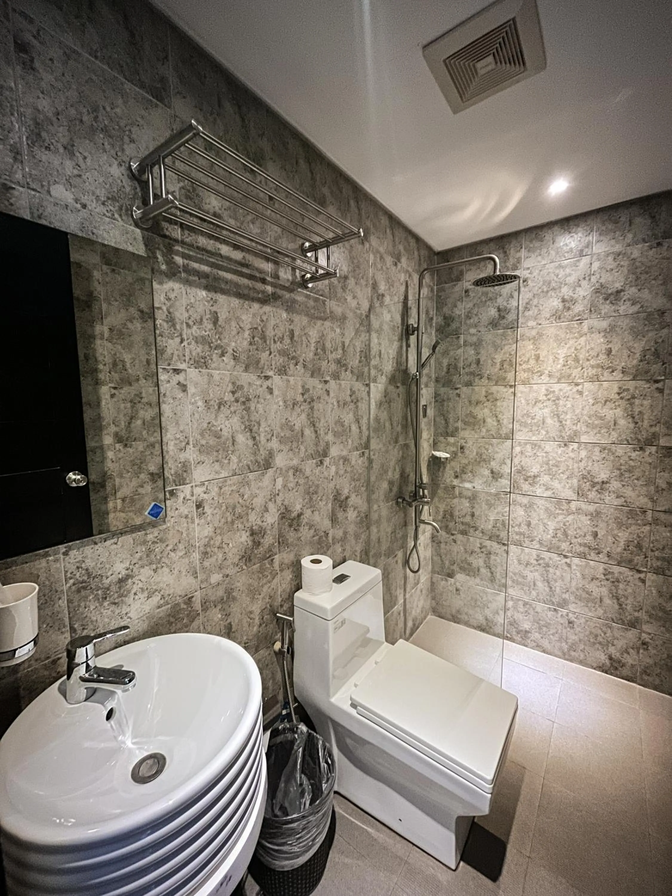 Bathroom in Navarro Hotel