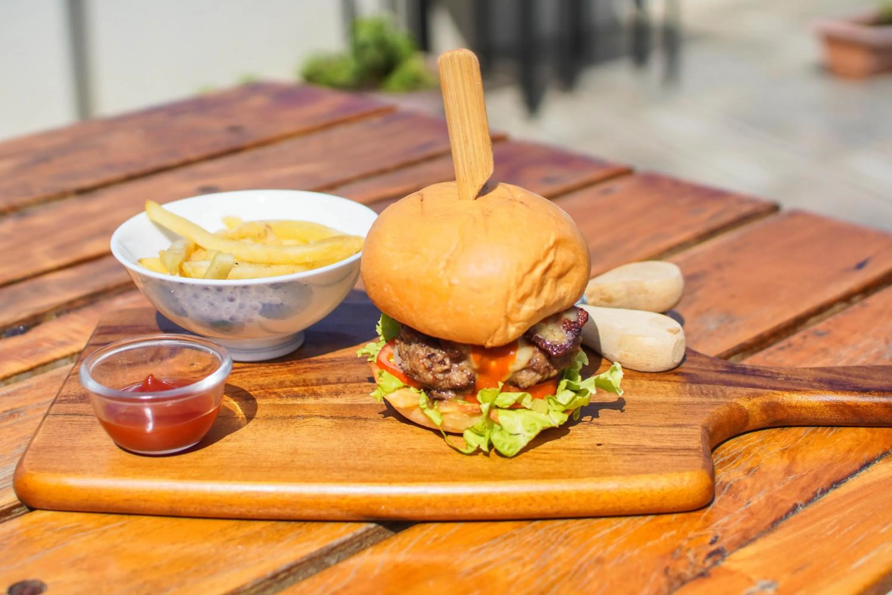 Food and drinks in Navarro Hotel