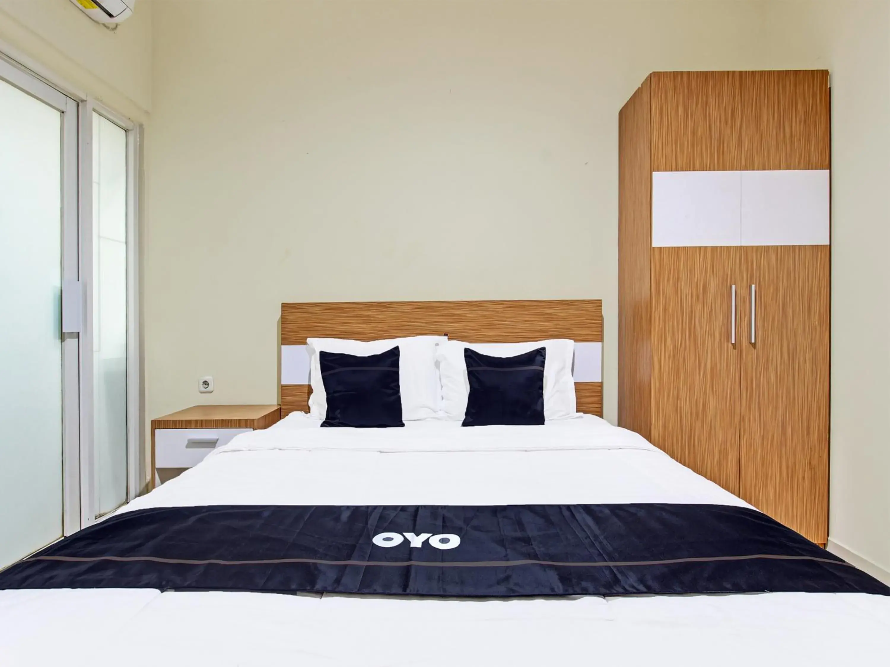 Bedroom in Collection O 90253 DHelomi Bedroom in Collection O 90253 DHelomi