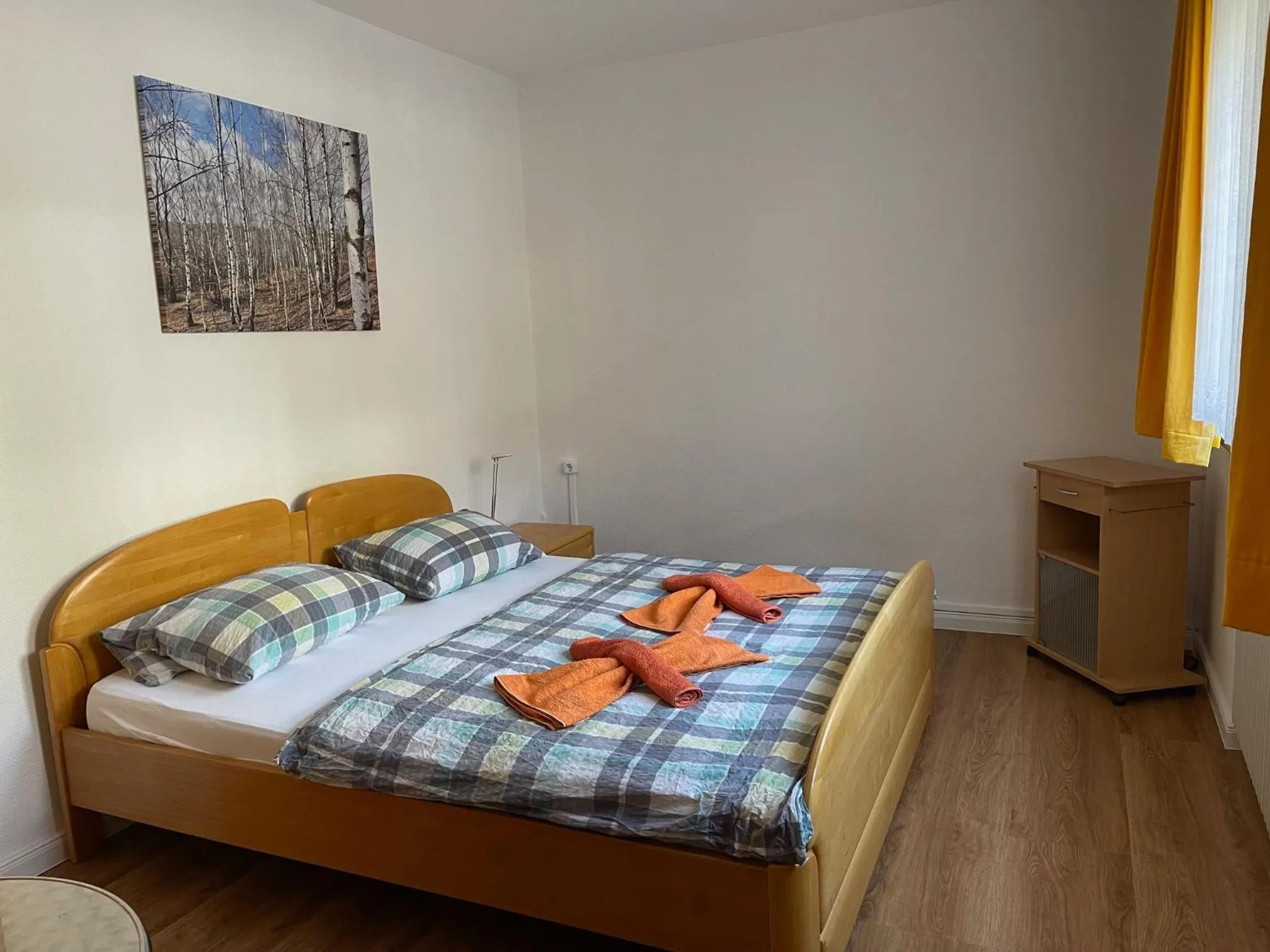 Bed in Naturkost-Hotel Harz