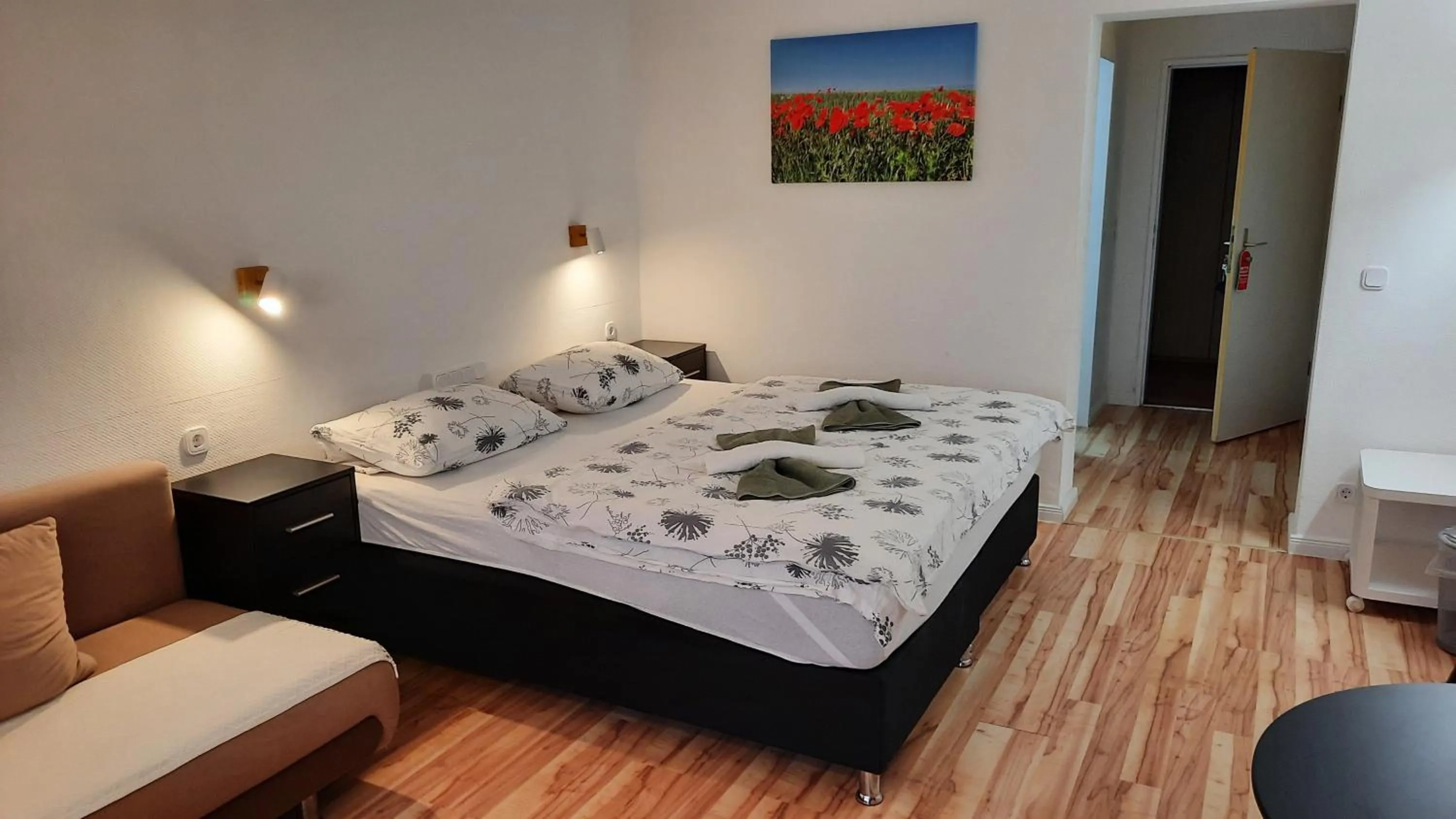 Bed in Naturkost-Hotel Harz