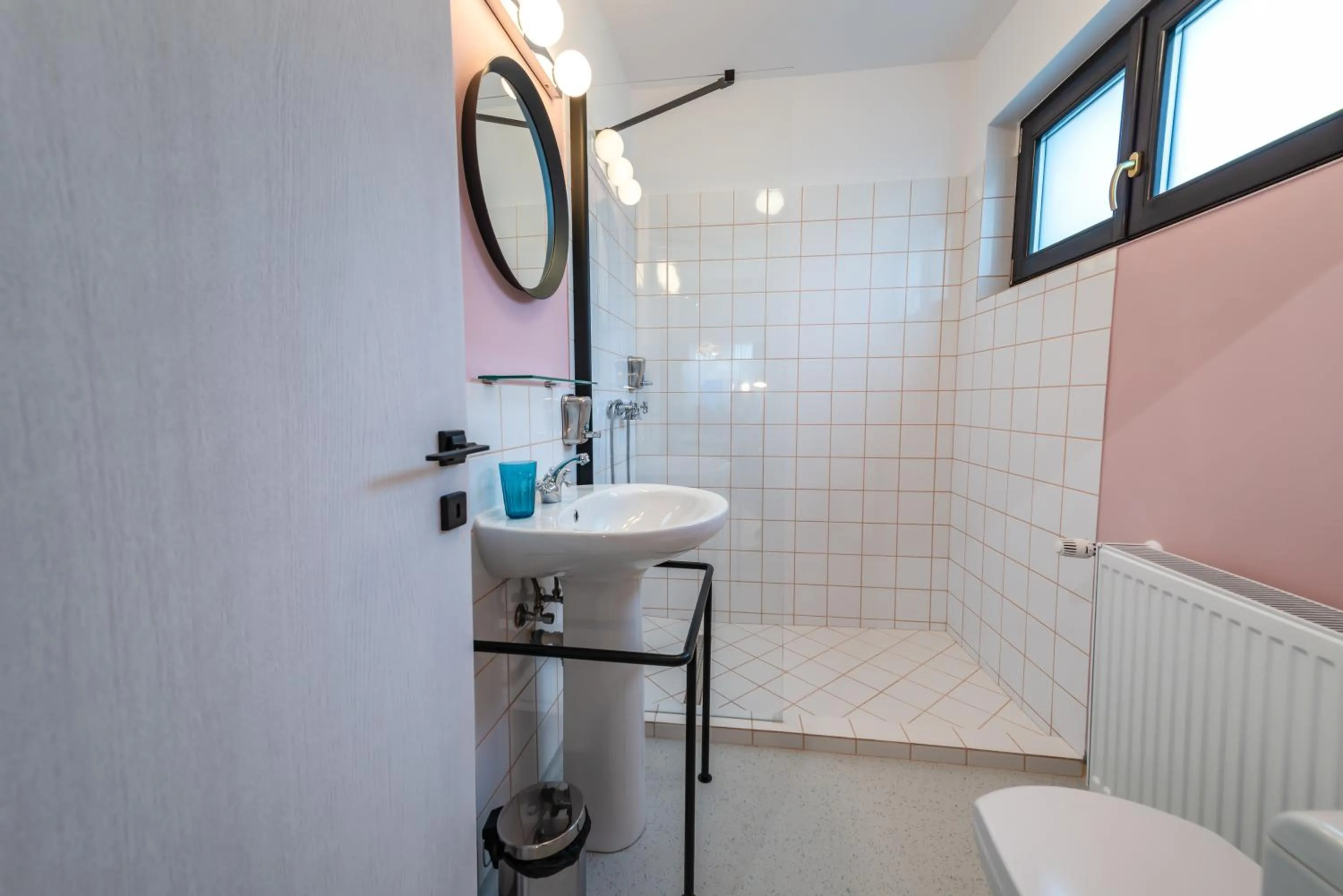 Bathroom in Stil Old Town Boutique Hotel