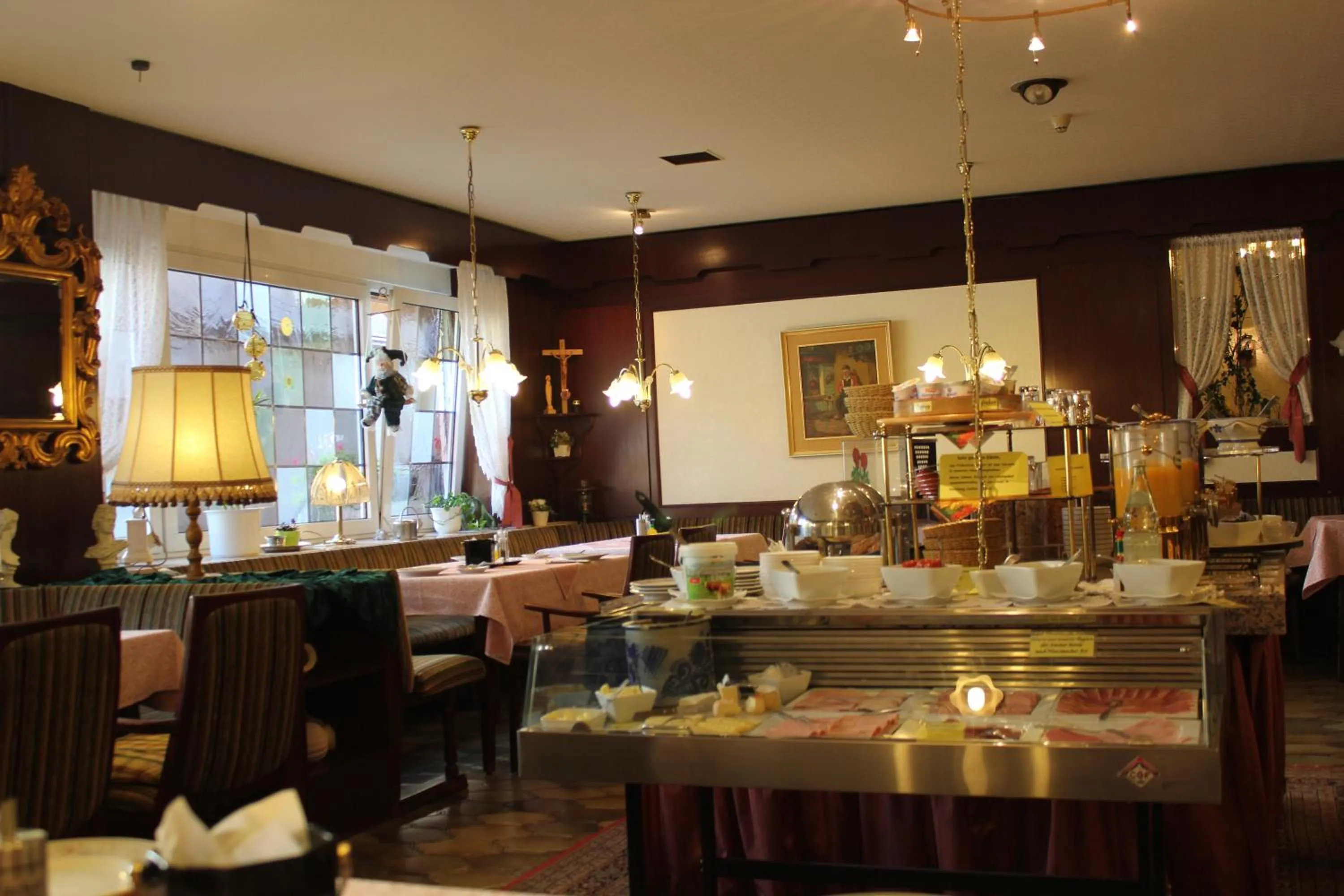 Restaurant/places to eat in Stadthotel Bartels