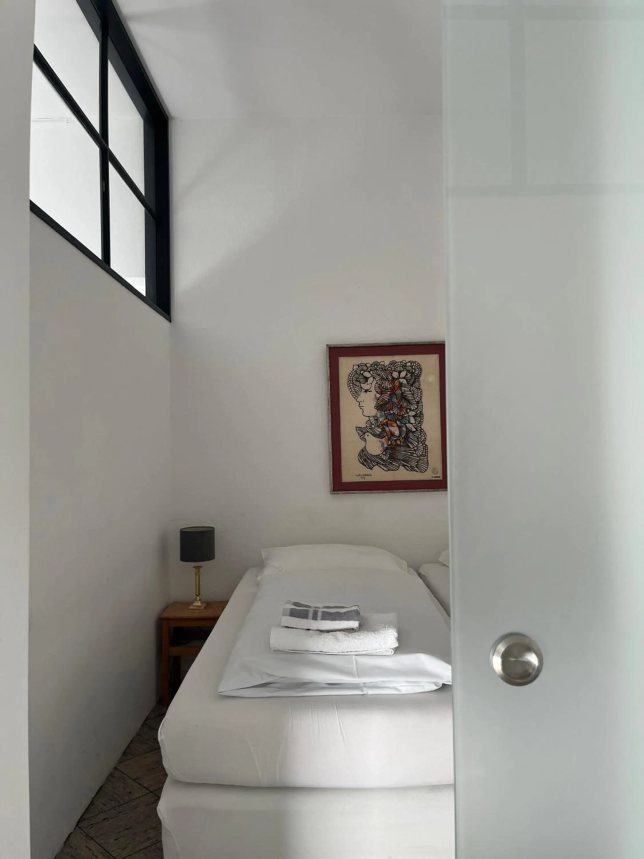 Bedroom in World House Wetten