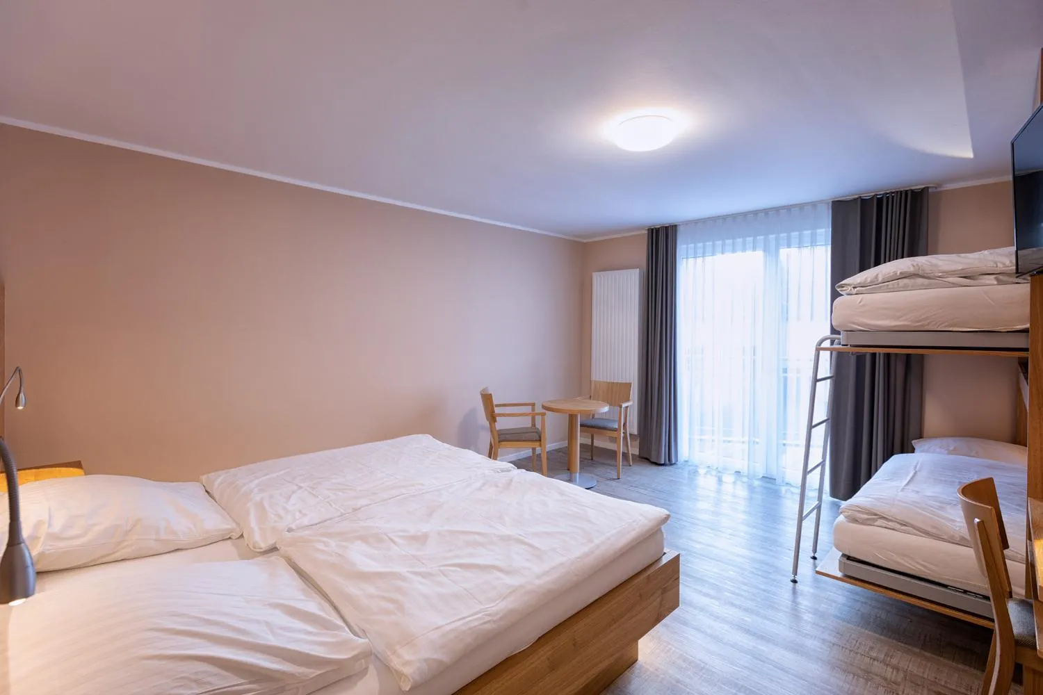 Hotel-Restaurant Weinhaus Grebel