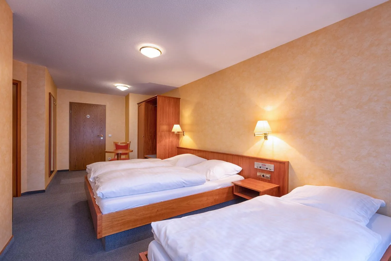 Bed in Hotel-Restaurant Weinhaus Grebel