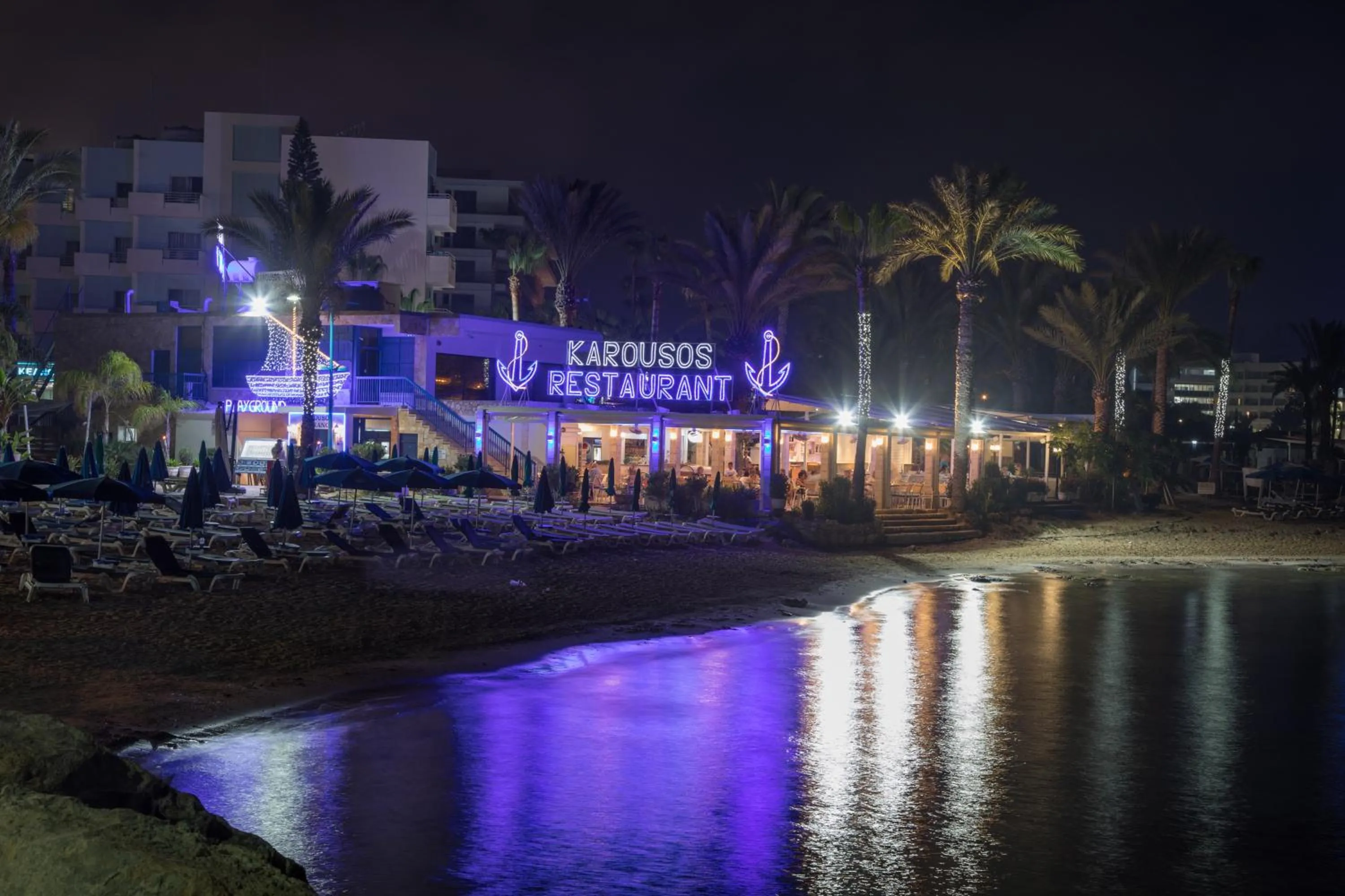 Karousos Beach Rooms