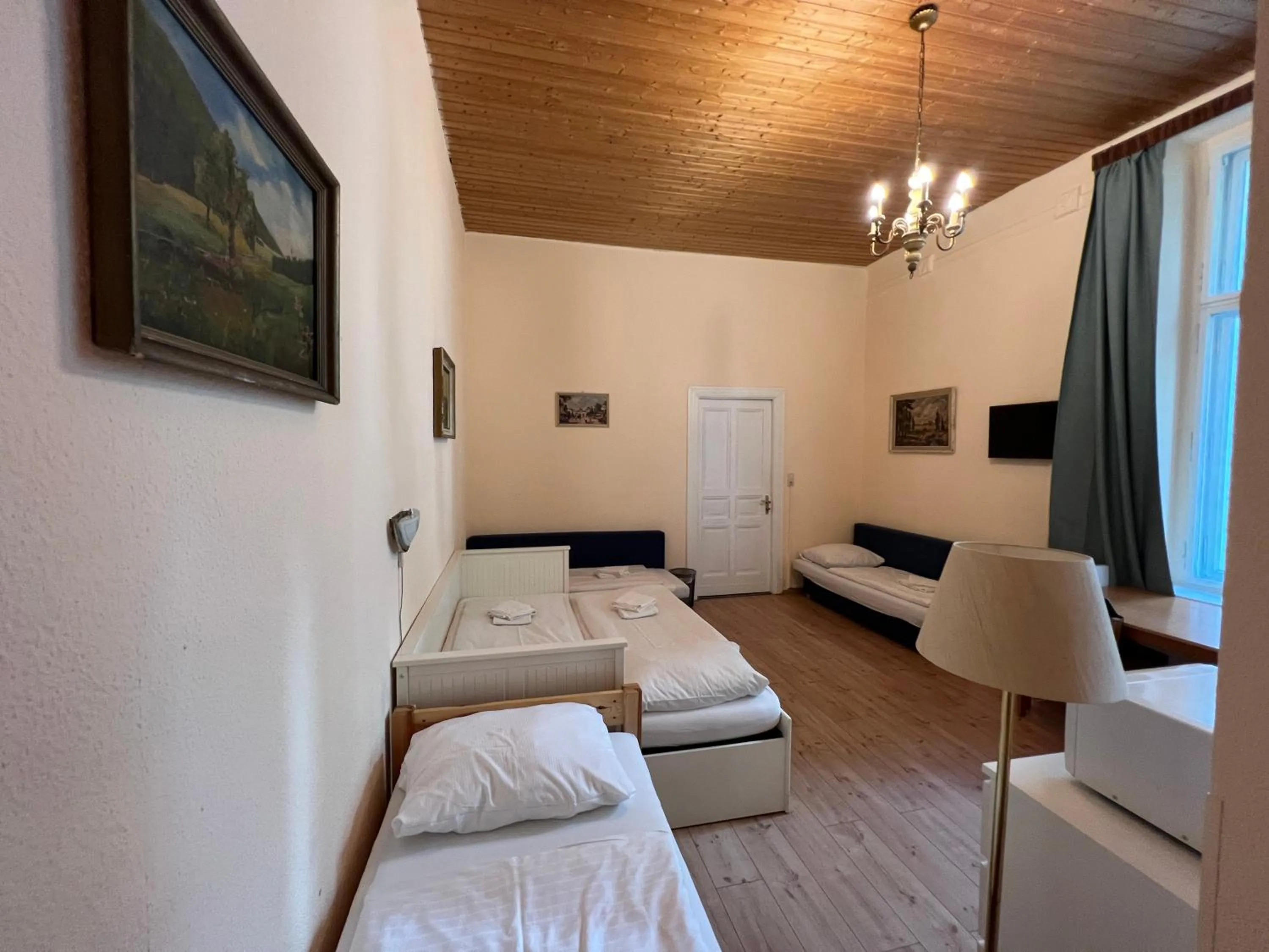 Bed in Hotel-Pension Spree