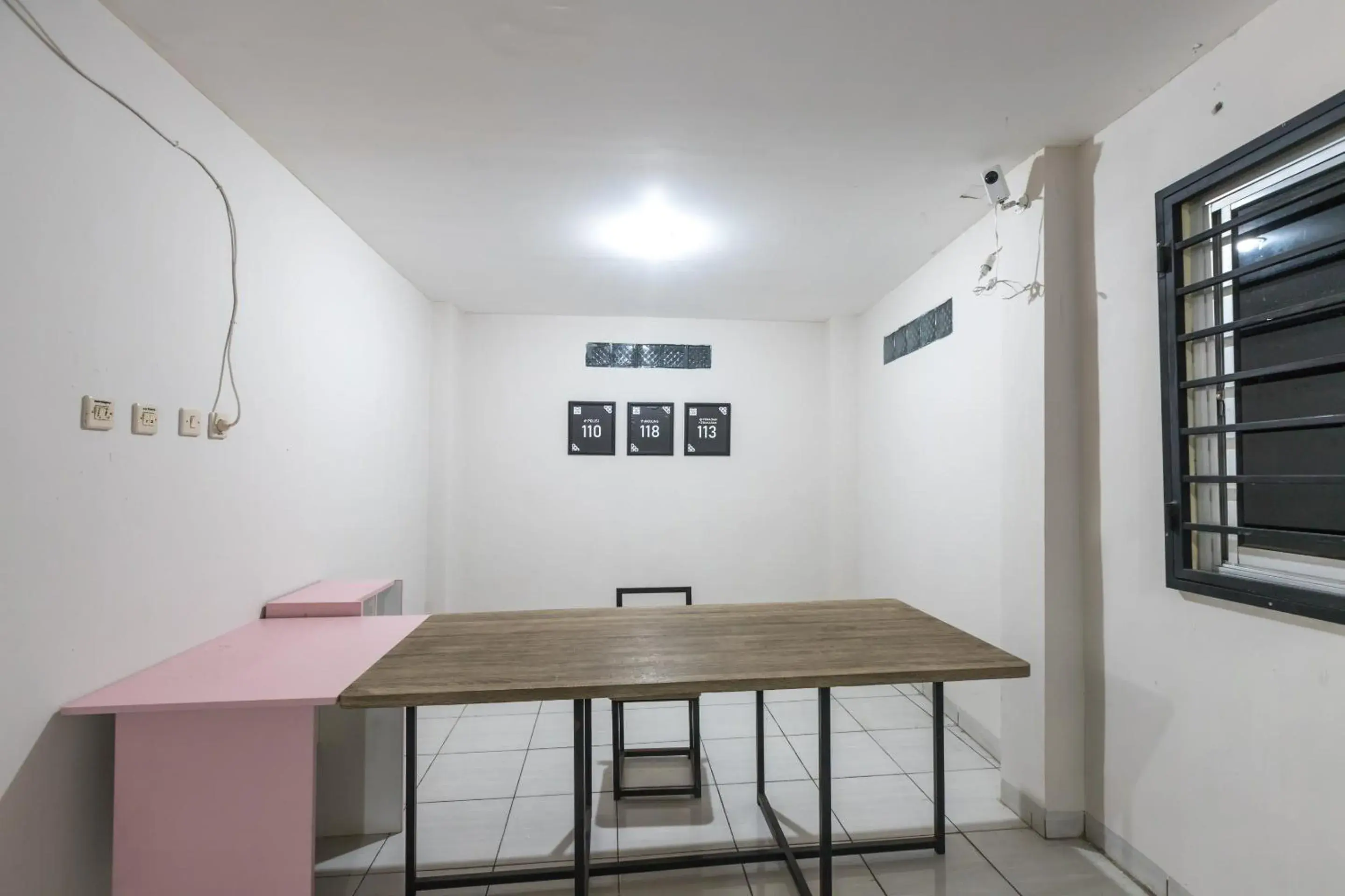 Lobby or reception in Maminoti Syariah Residence Mitra RedDoorz Lobby or reception in Maminoti Syariah Residence Mitra RedDoorz