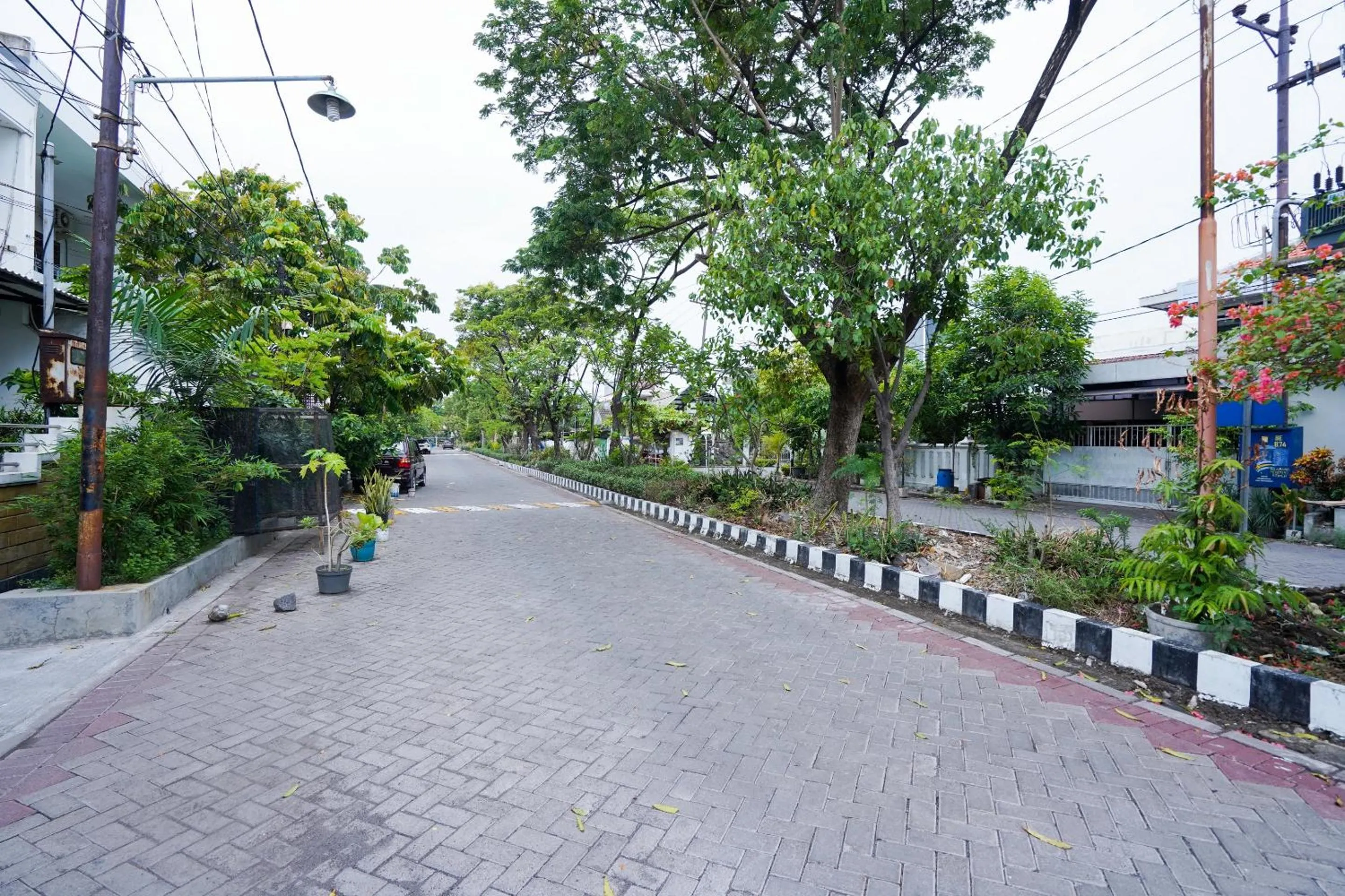 OYO Life 2309 Kost Si Mbok Vivi