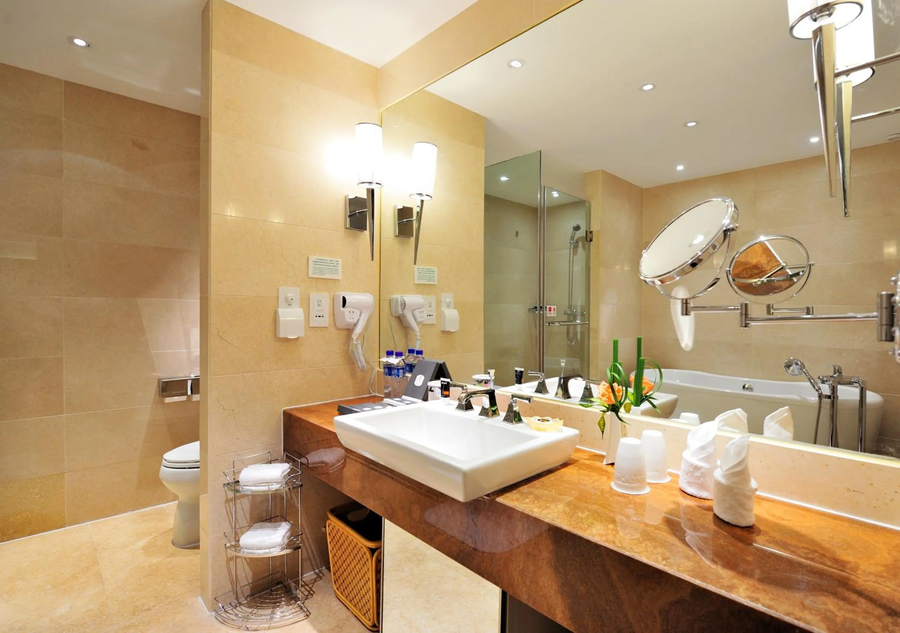 Changchun Huatian Hotel