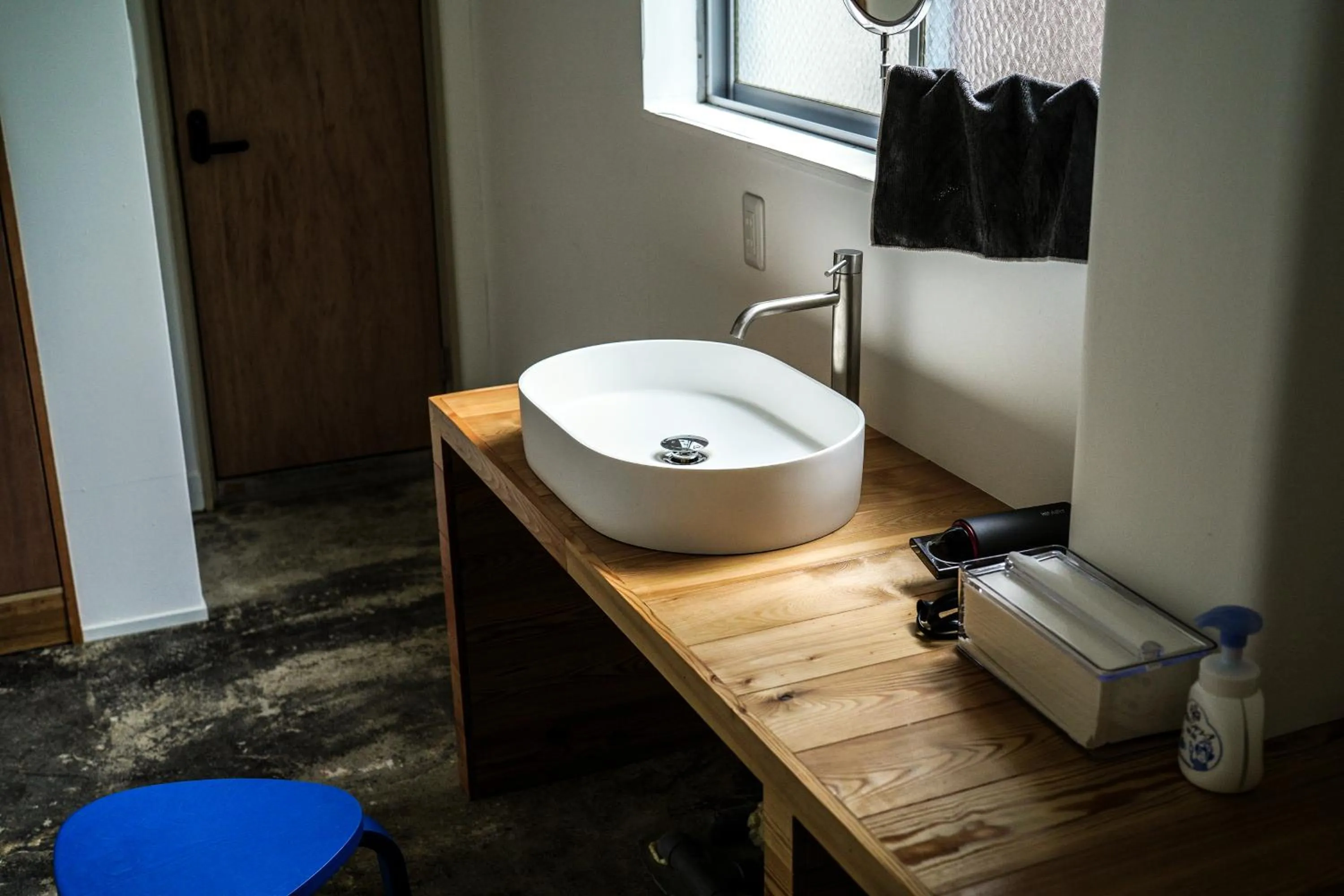 商店街で暮らすように泊まる-アラシマホステル-