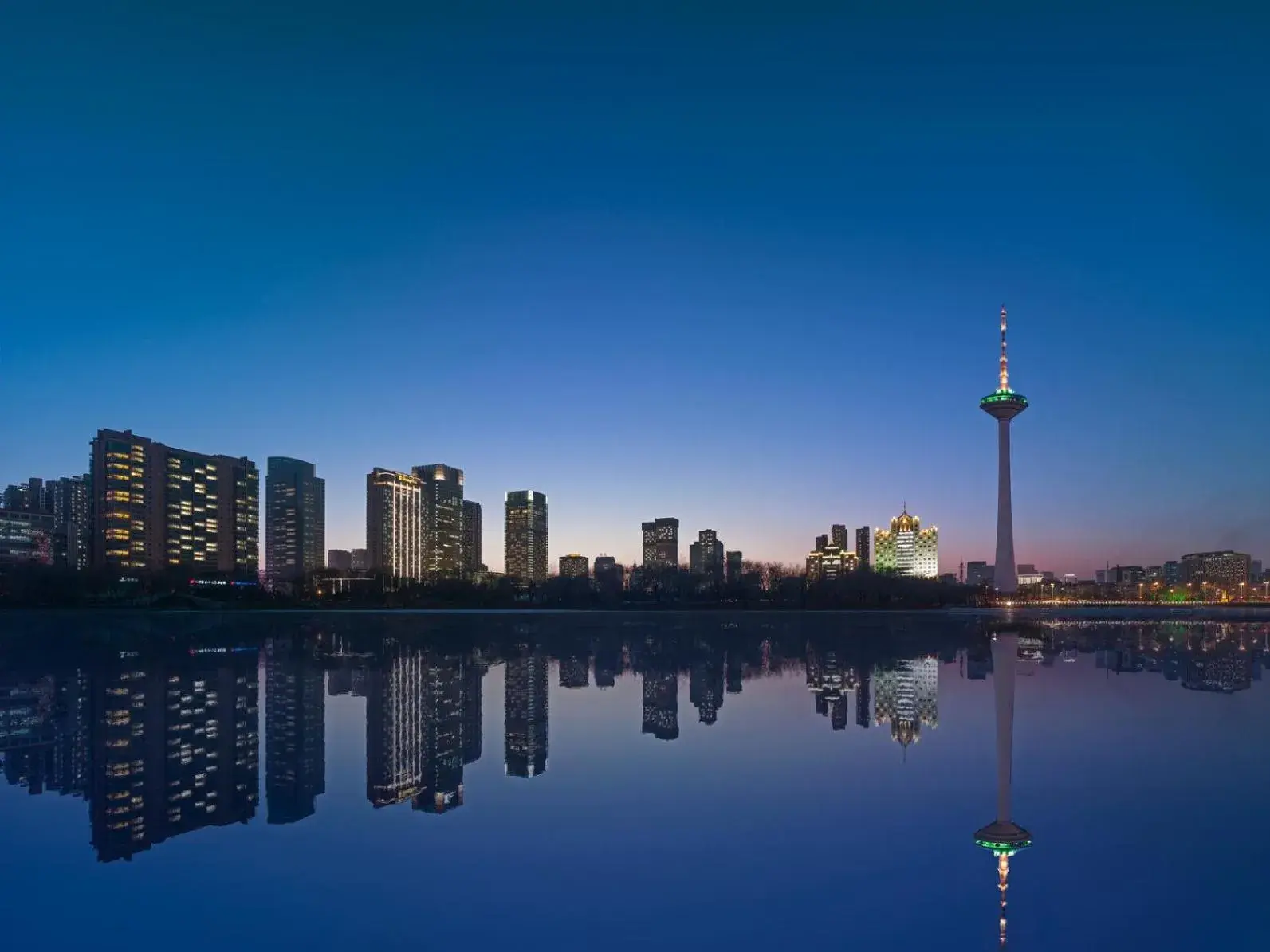 Lake view in Shangri-La Shenyang Lake view in Shangri-La Shenyang