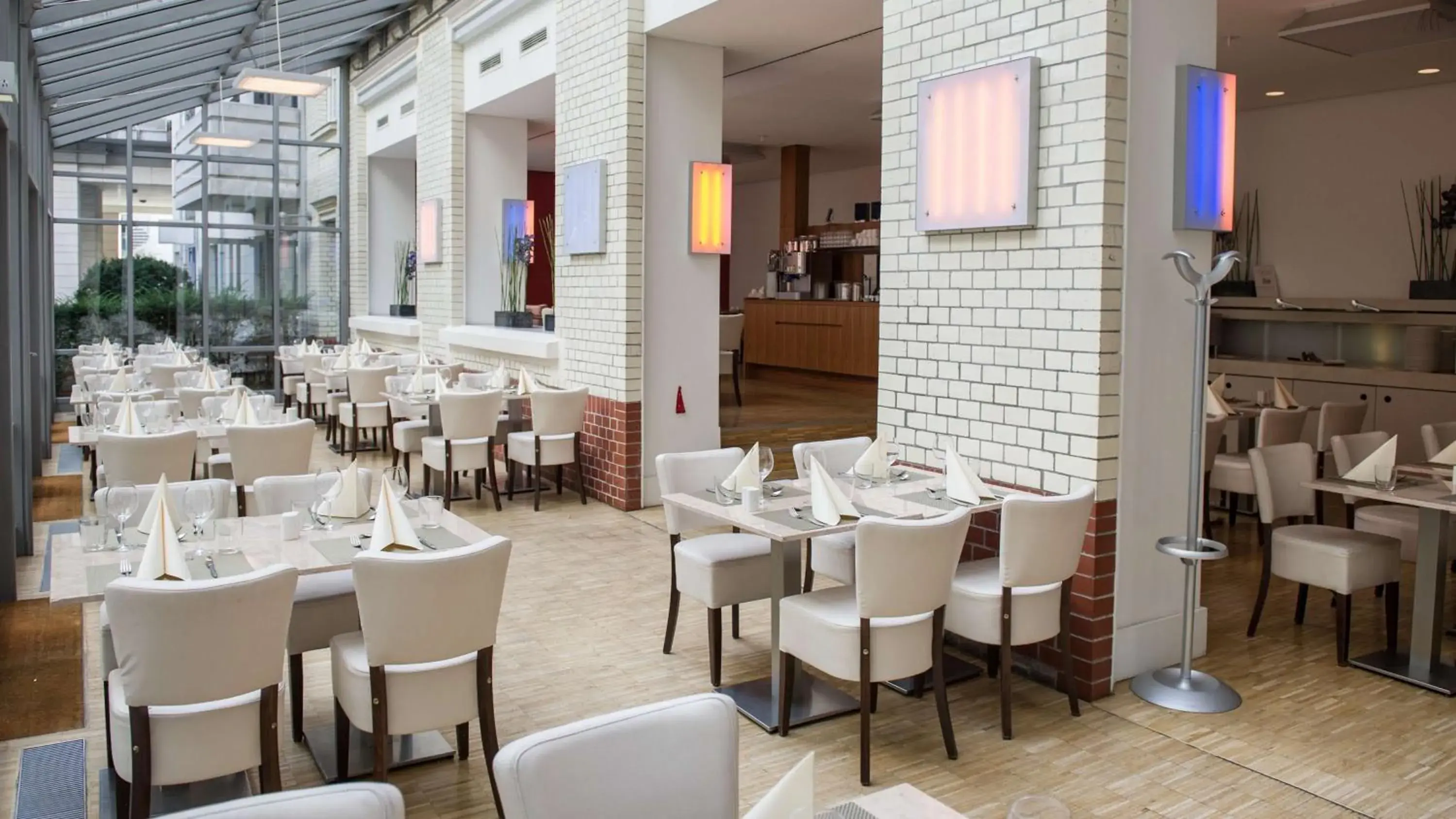 Restaurant/places to eat in Park Plaza Wallstreet Berlin Mitte Restaurant/places to eat in Park Plaza Wallstreet Berlin Mitte