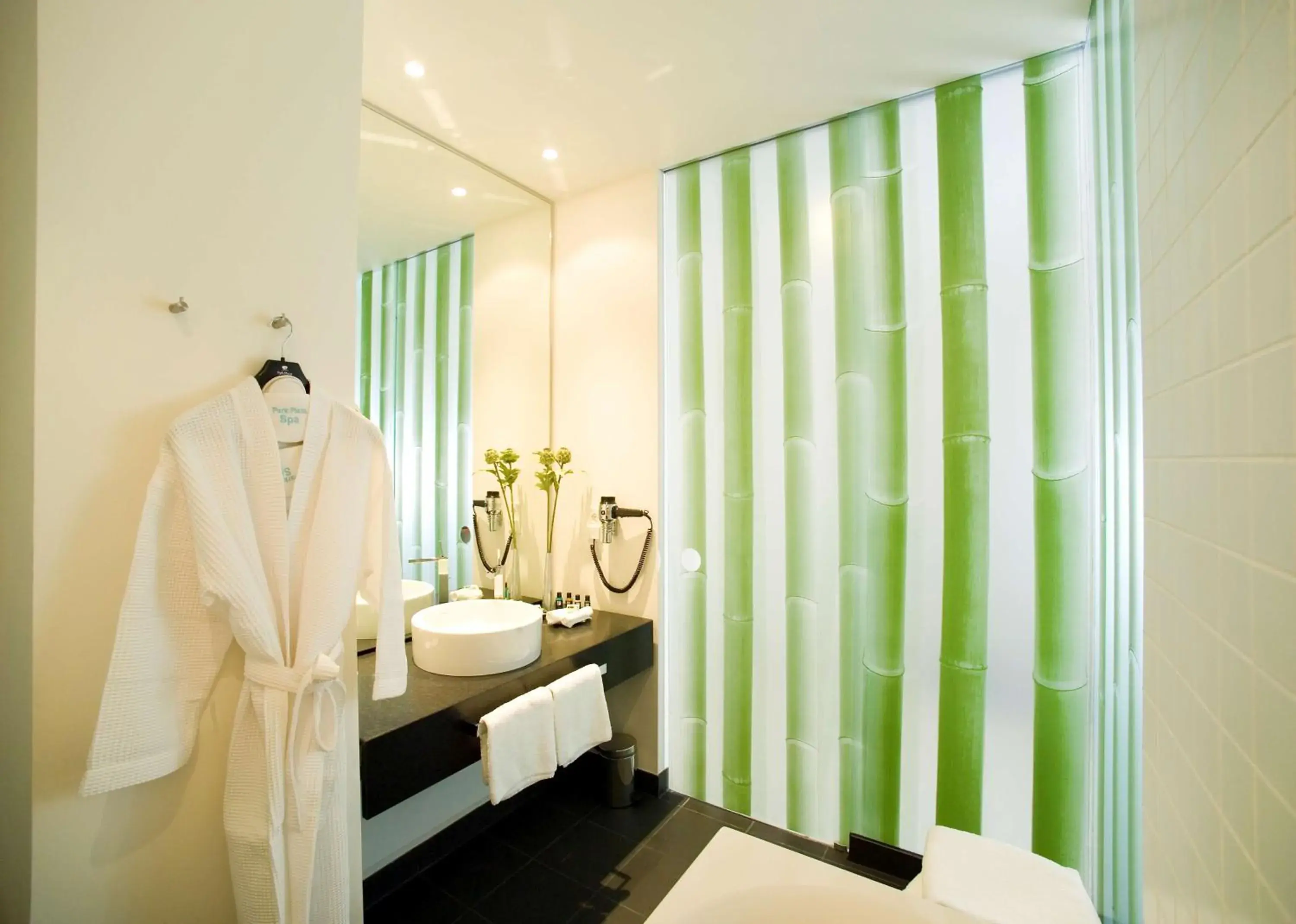 Bathroom in Park Plaza Wallstreet Berlin Mitte Bathroom in Park Plaza Wallstreet Berlin Mitte