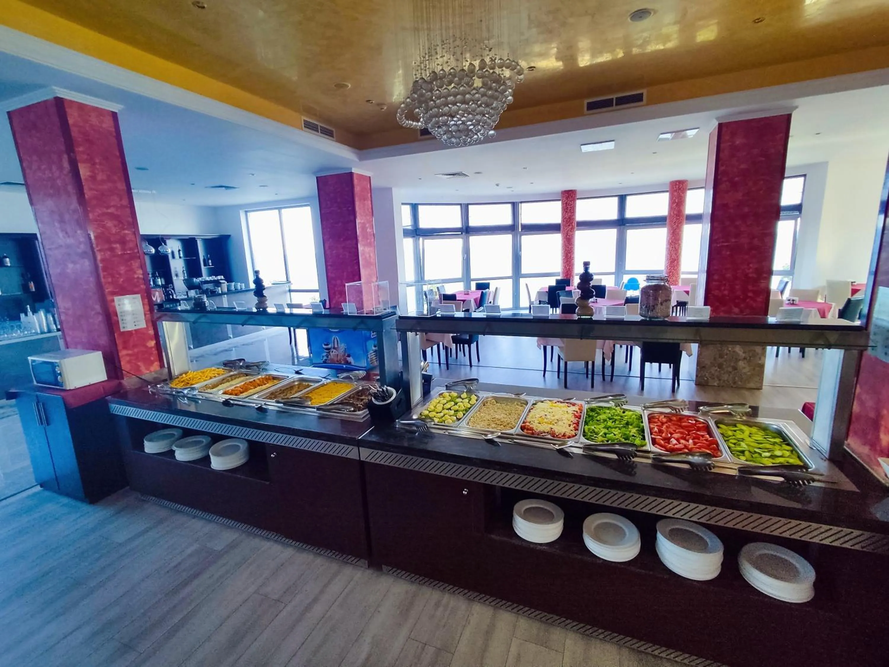 Restaurant/places to eat in Moonlight Hotel - All Inclusive