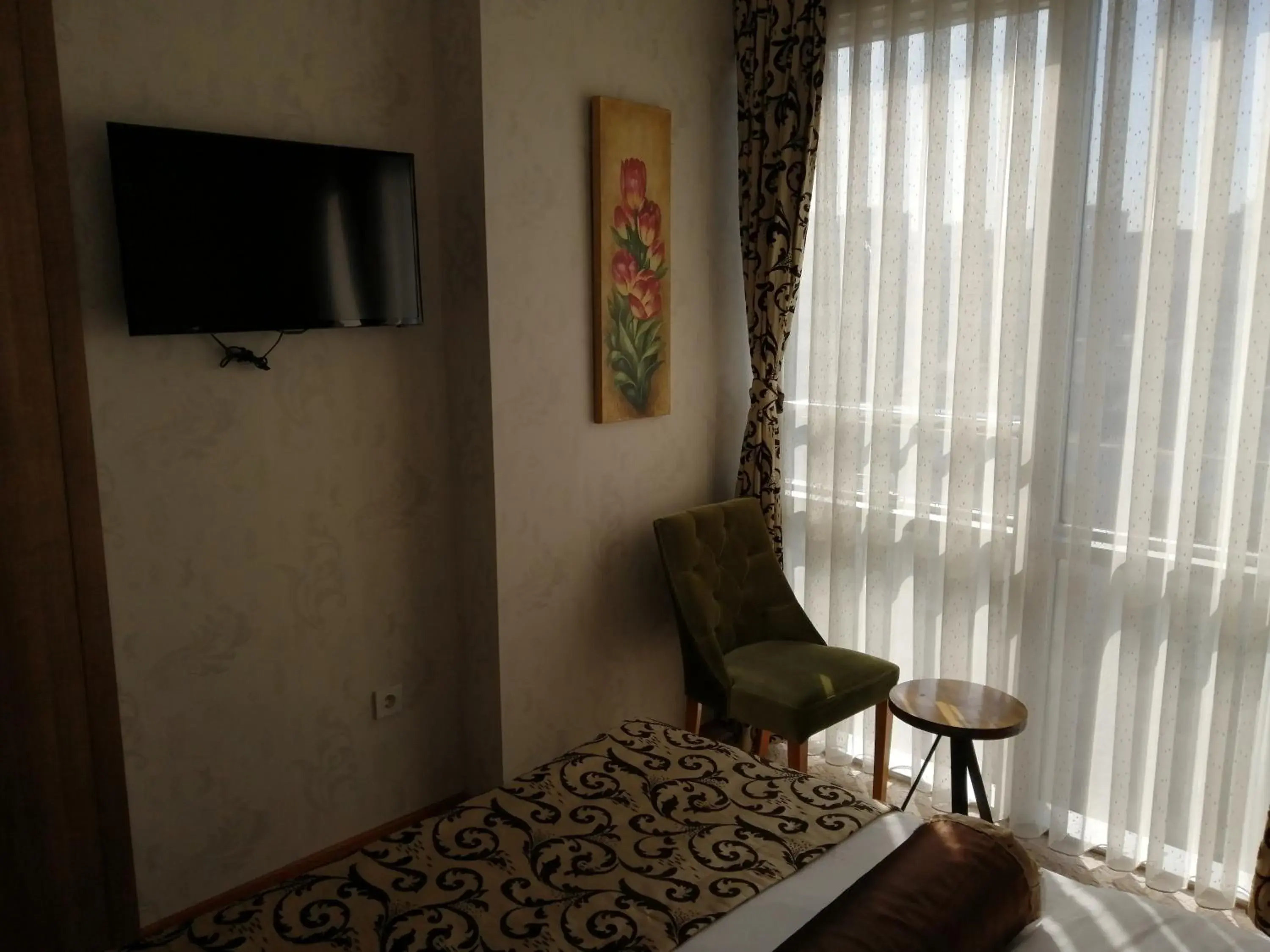 TV and multimedia, Bed in Nice Royal TV and multimedia, Bed in Nice Royal