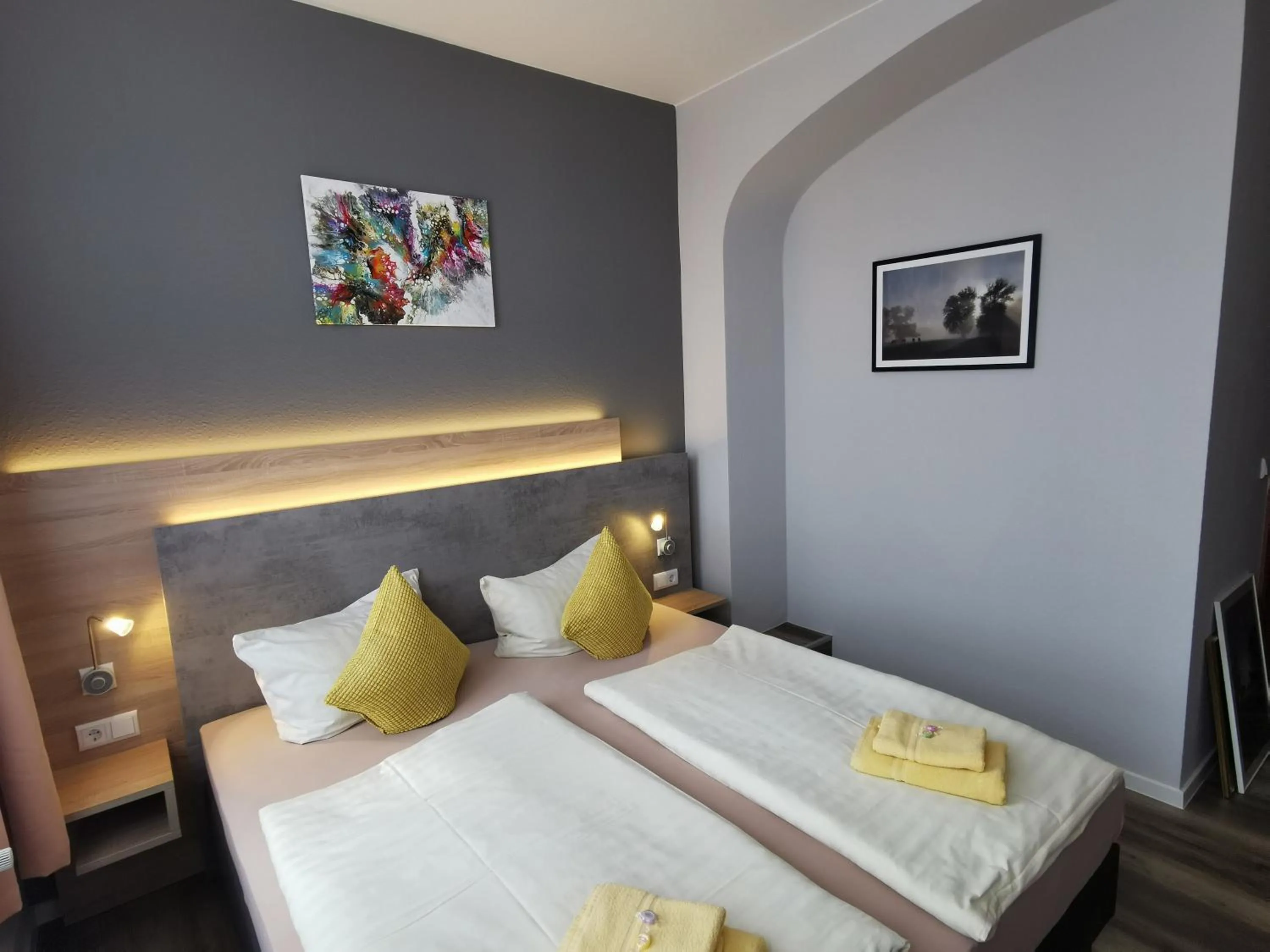 Photo of the whole room, Bed in Gasthof Alter Felsenkeller