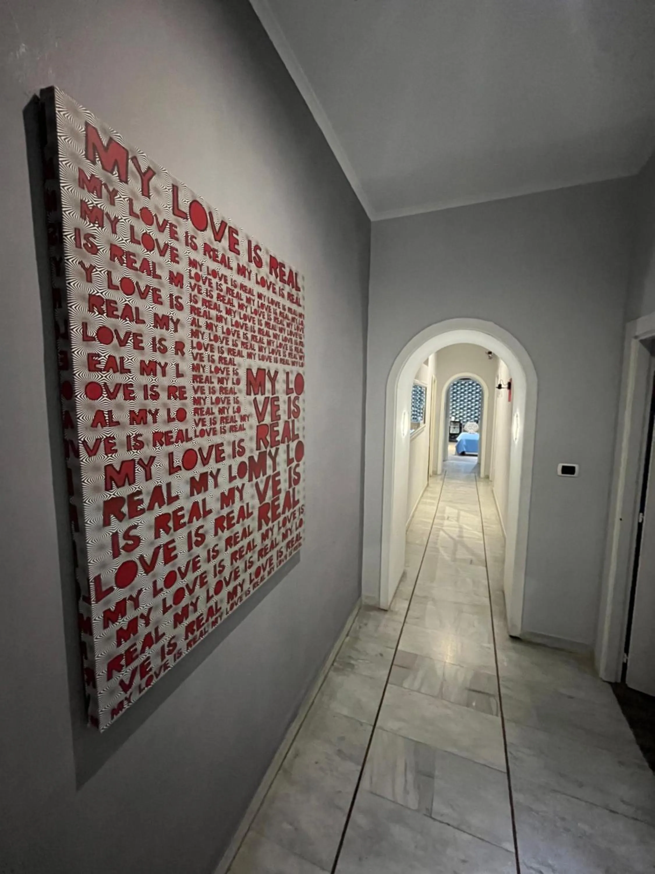 Decorative detail in H Rooms boutique Hotel