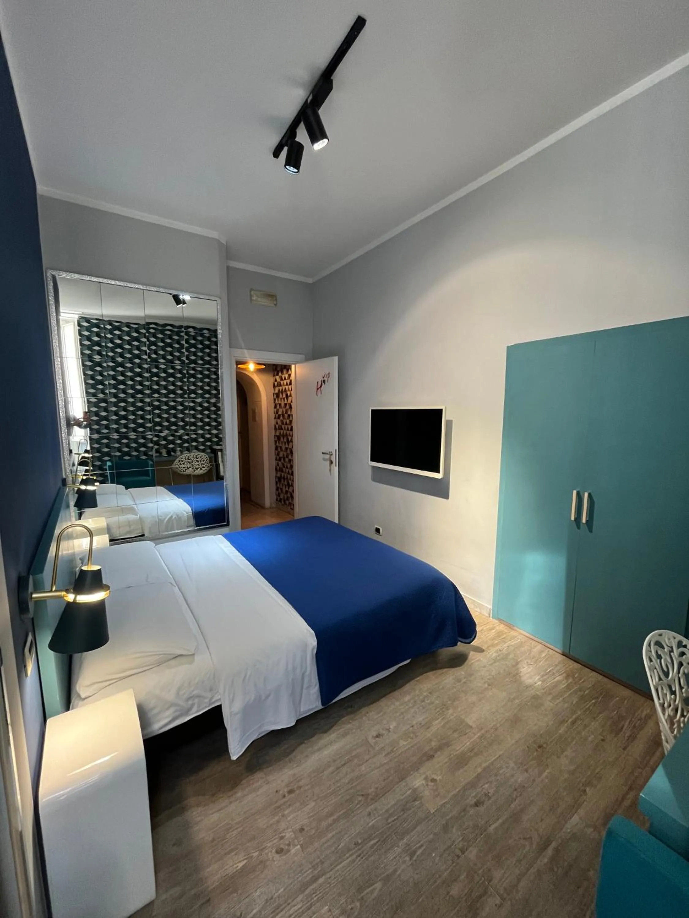 Bed in H Rooms boutique Hotel