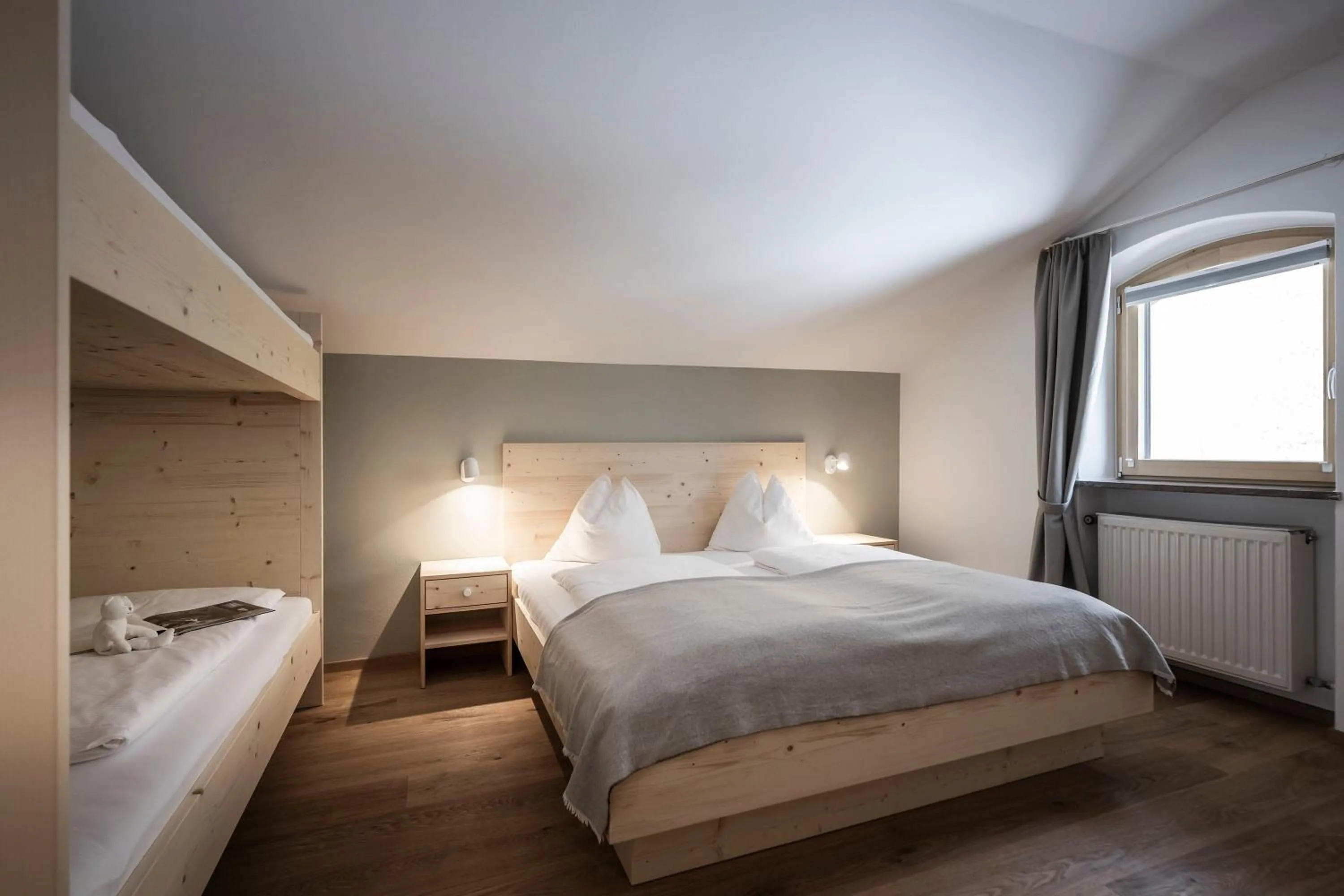 Photo of the whole room, Bed in Villa Rainer Sexten