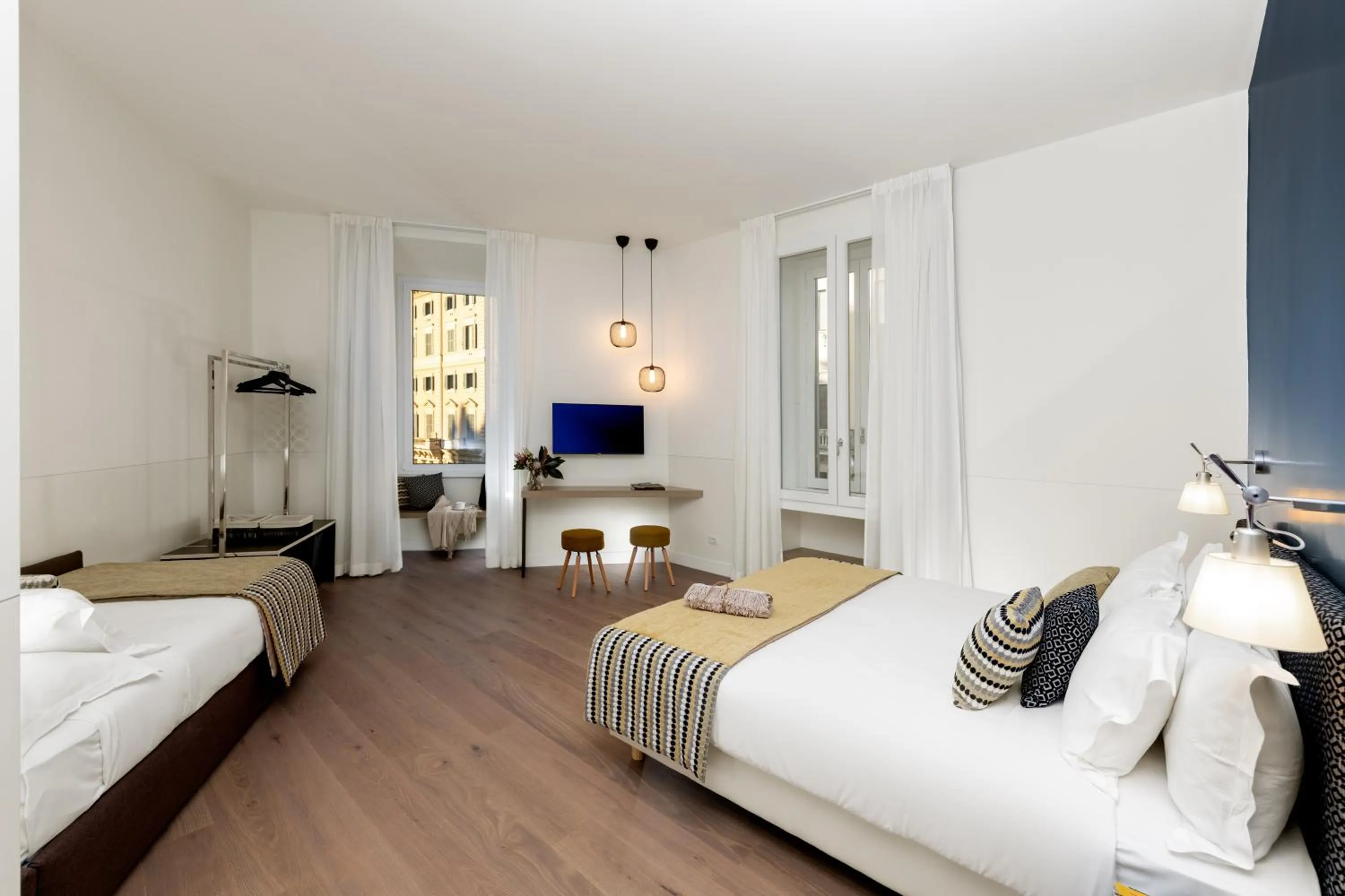 Bedroom, Bed in Charme 308