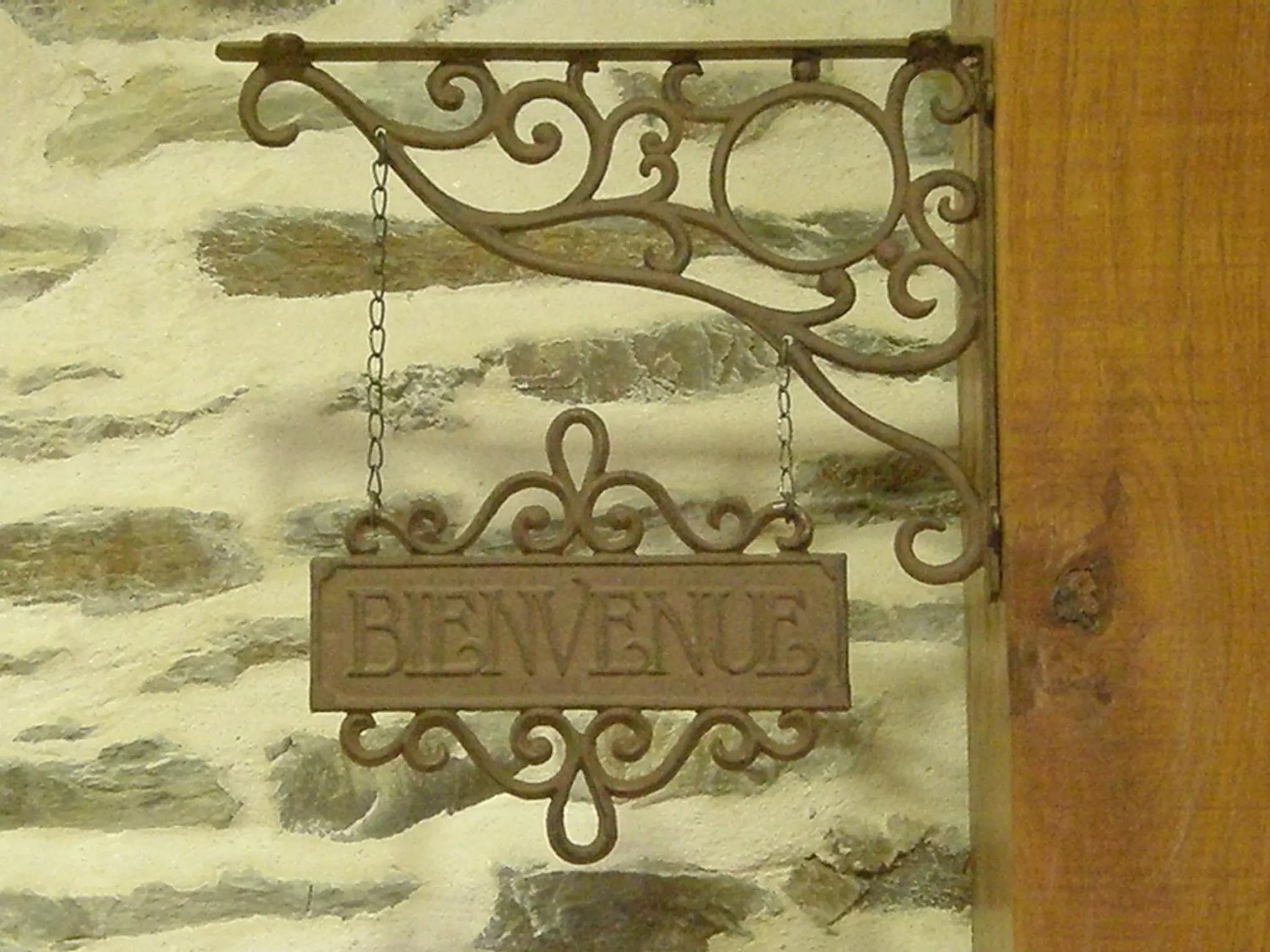 Facade/entrance in La Bastide du Moulin - Mont St Michel