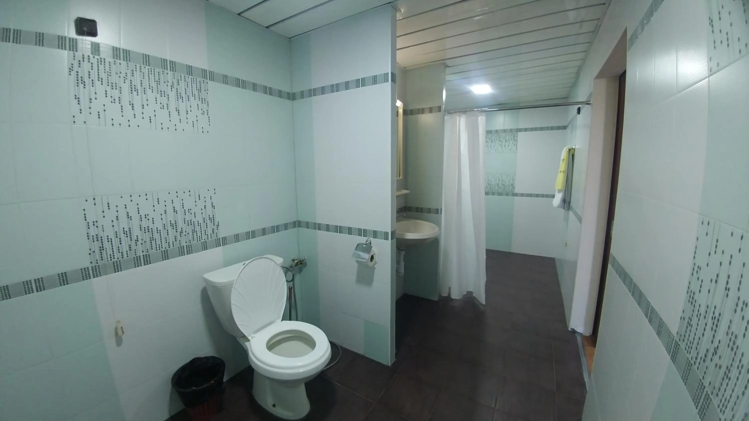 Bathroom in Cross Health Spa Center