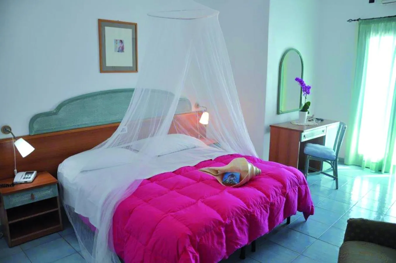 Bed in Hotel Casa Rosa Sea & Spa