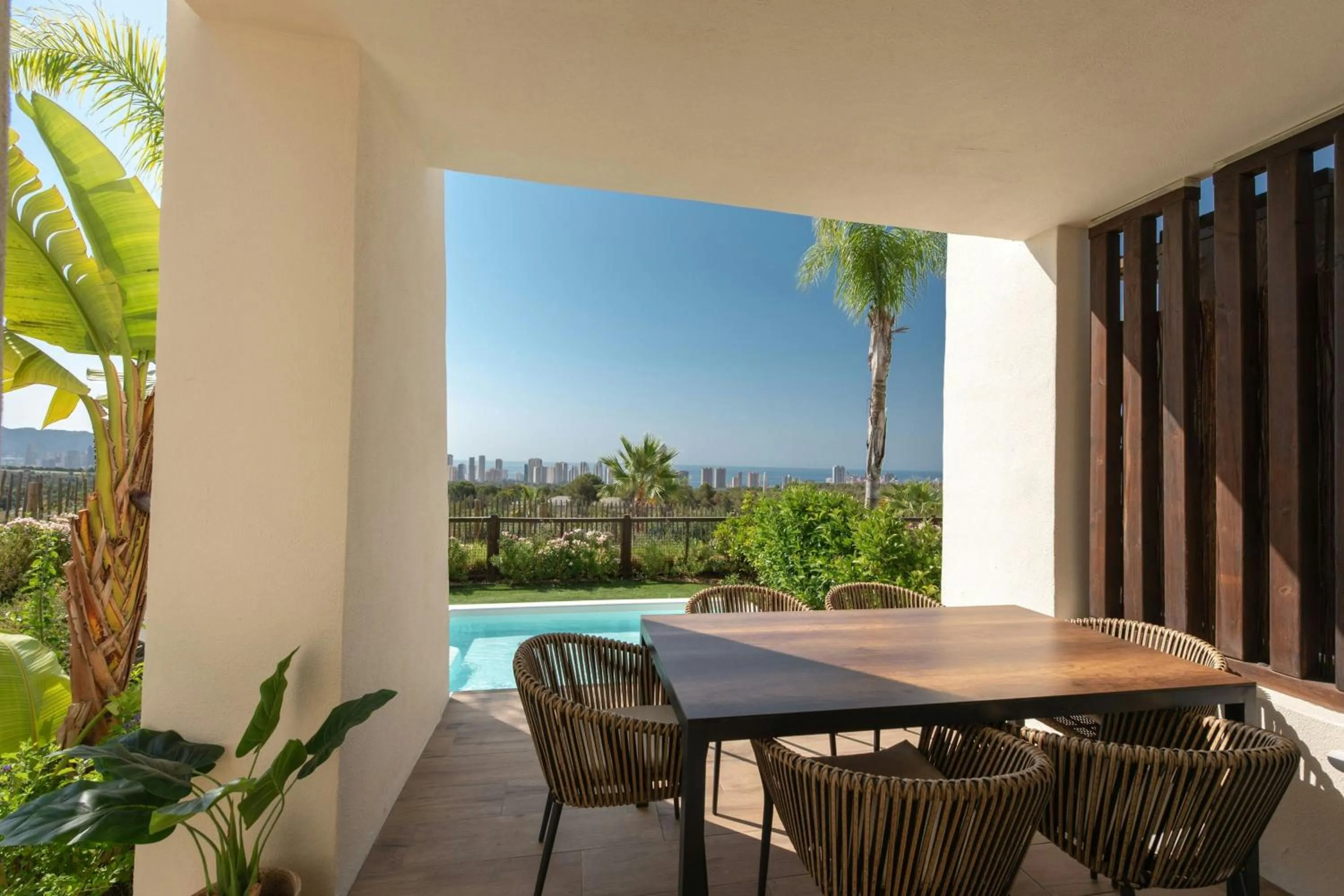 Photo of the whole room in Four Points by Sheraton Costa Blanca Villas