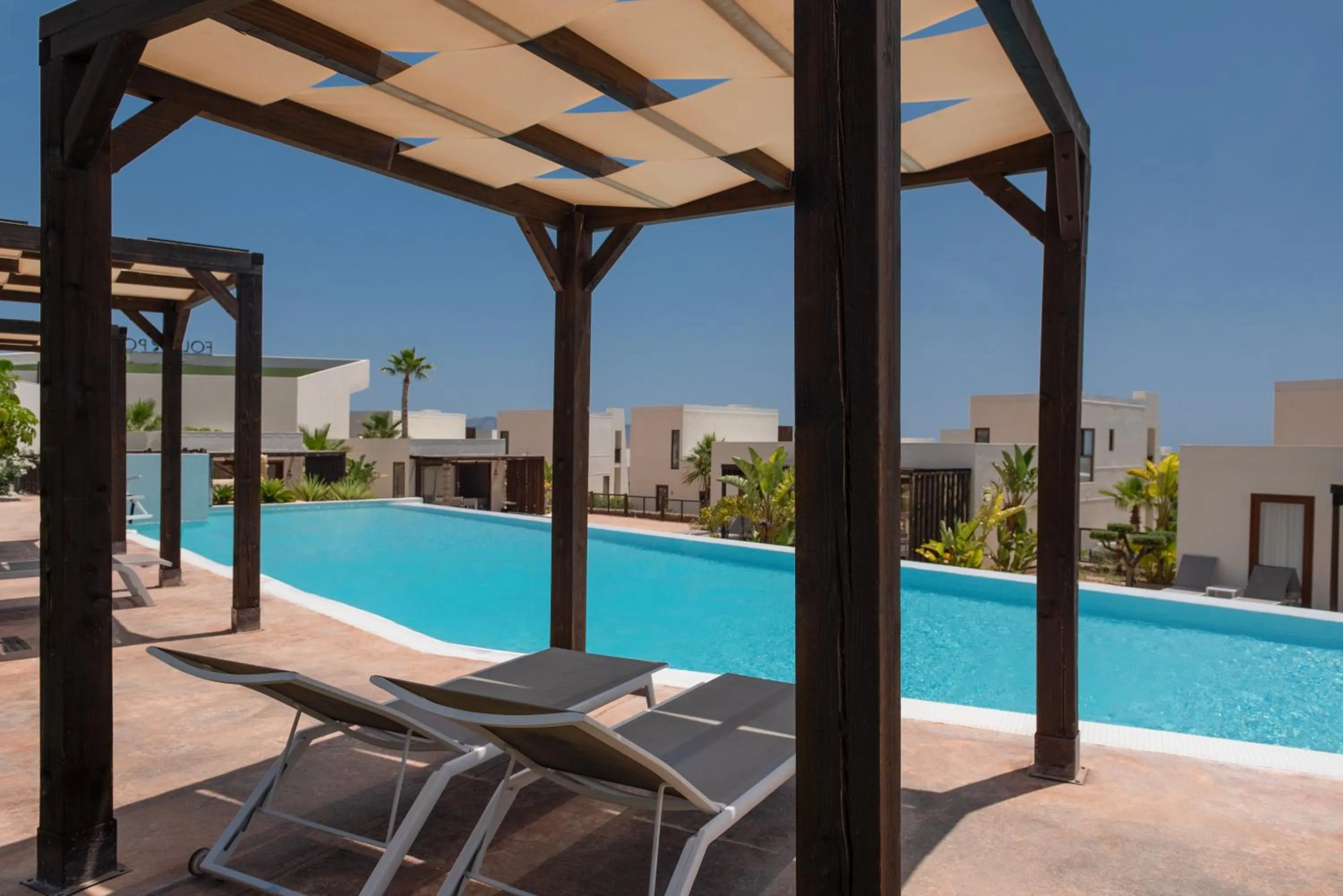 Swimming pool in Four Points by Sheraton Costa Blanca Villas